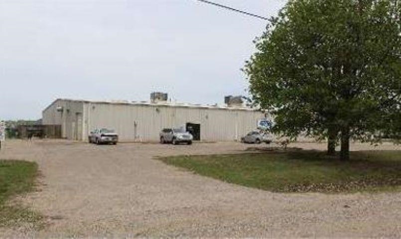 4338 W Pawnee Property Photo 1