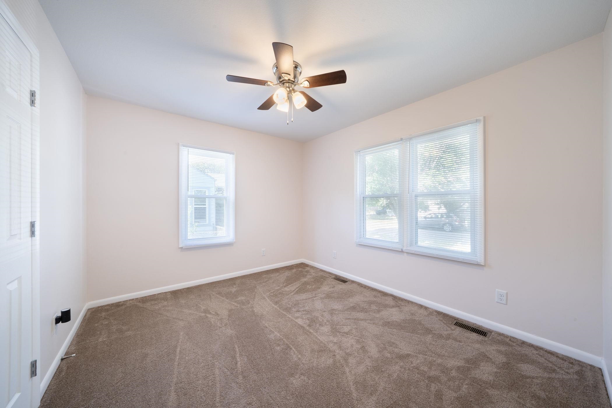 2260 S Victoria St. Property Photo 14