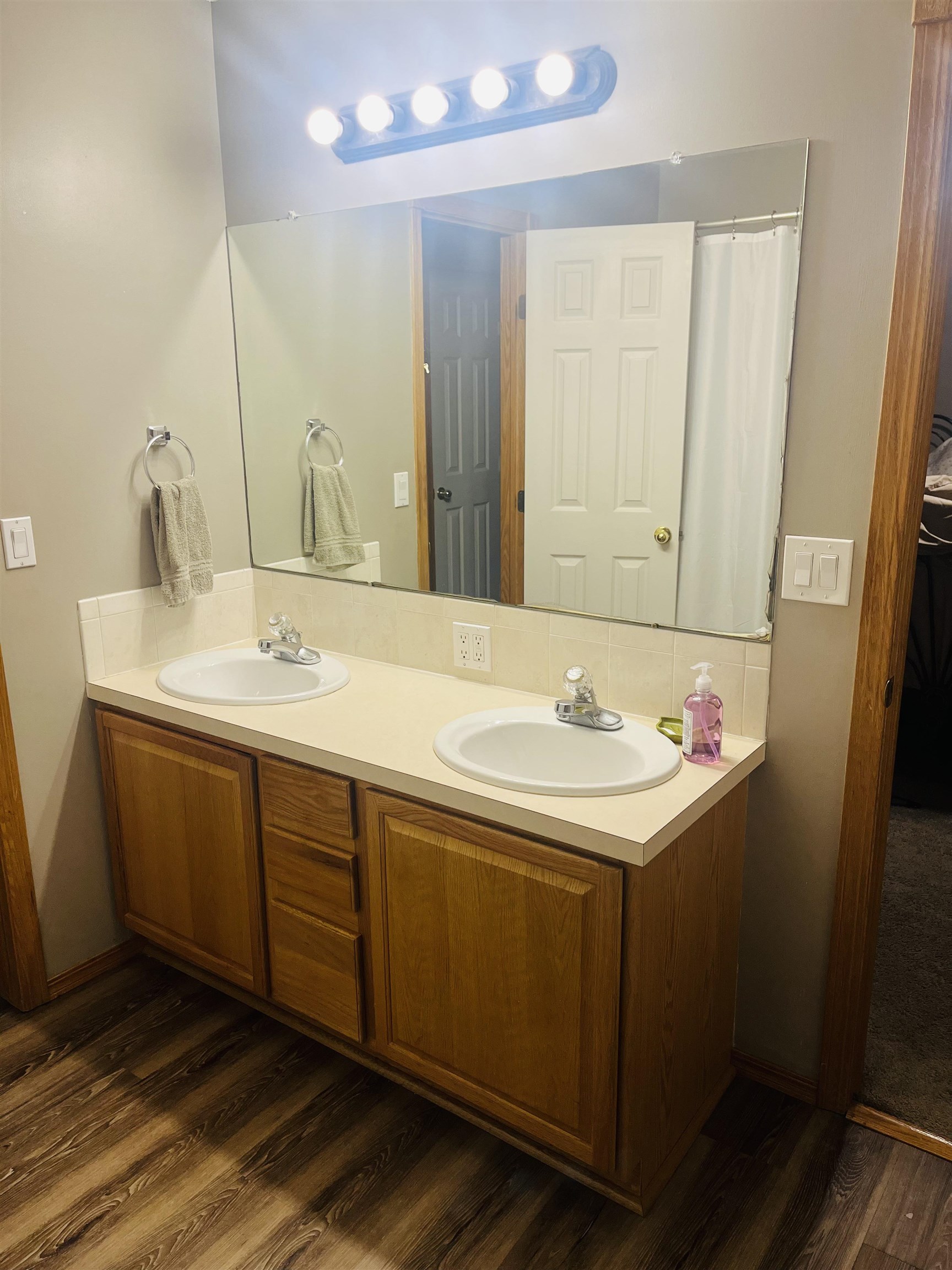 4790 S Leonine Property Photo 8