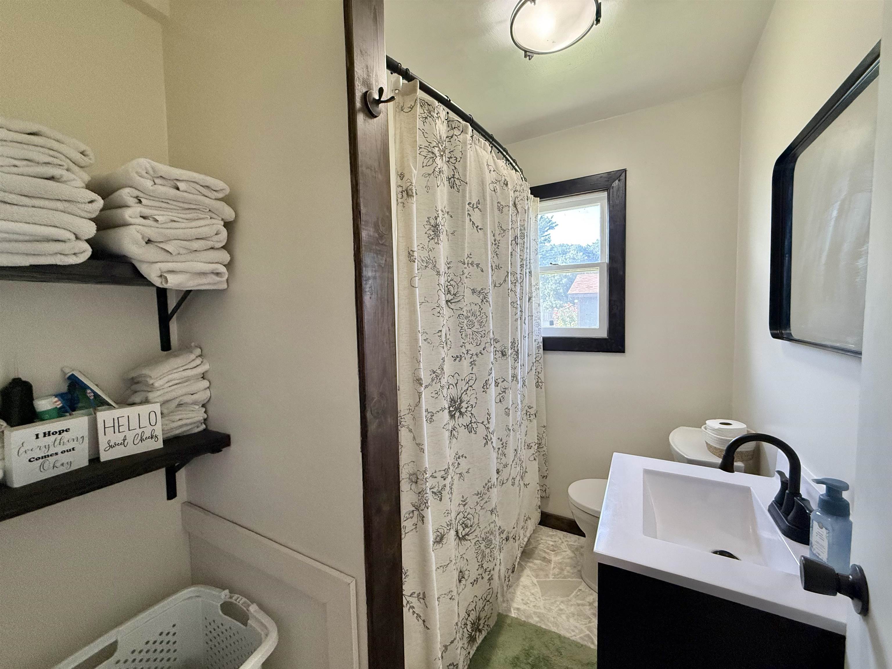 632 W G Property Photo 14