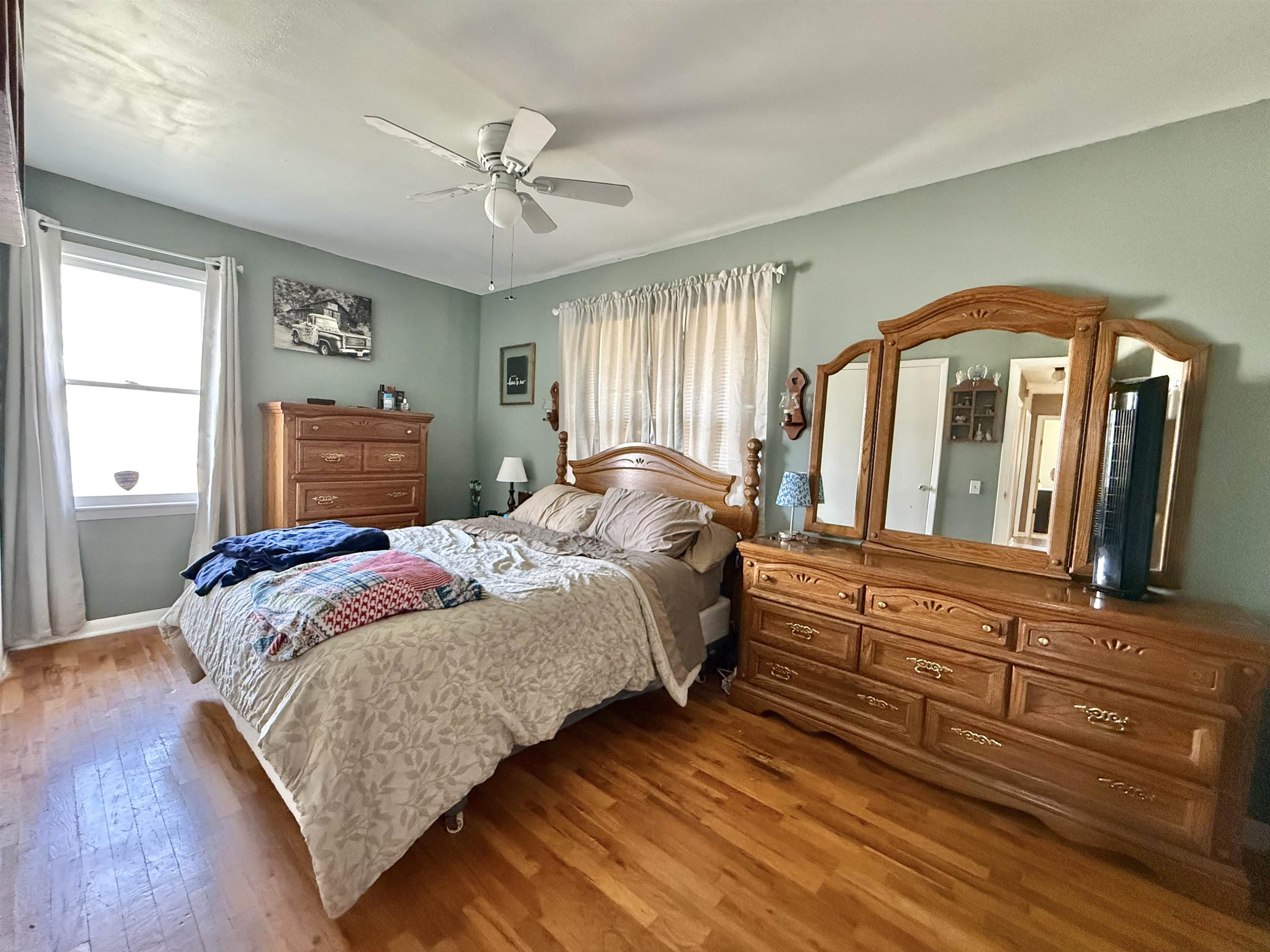 632 W G Property Photo 17