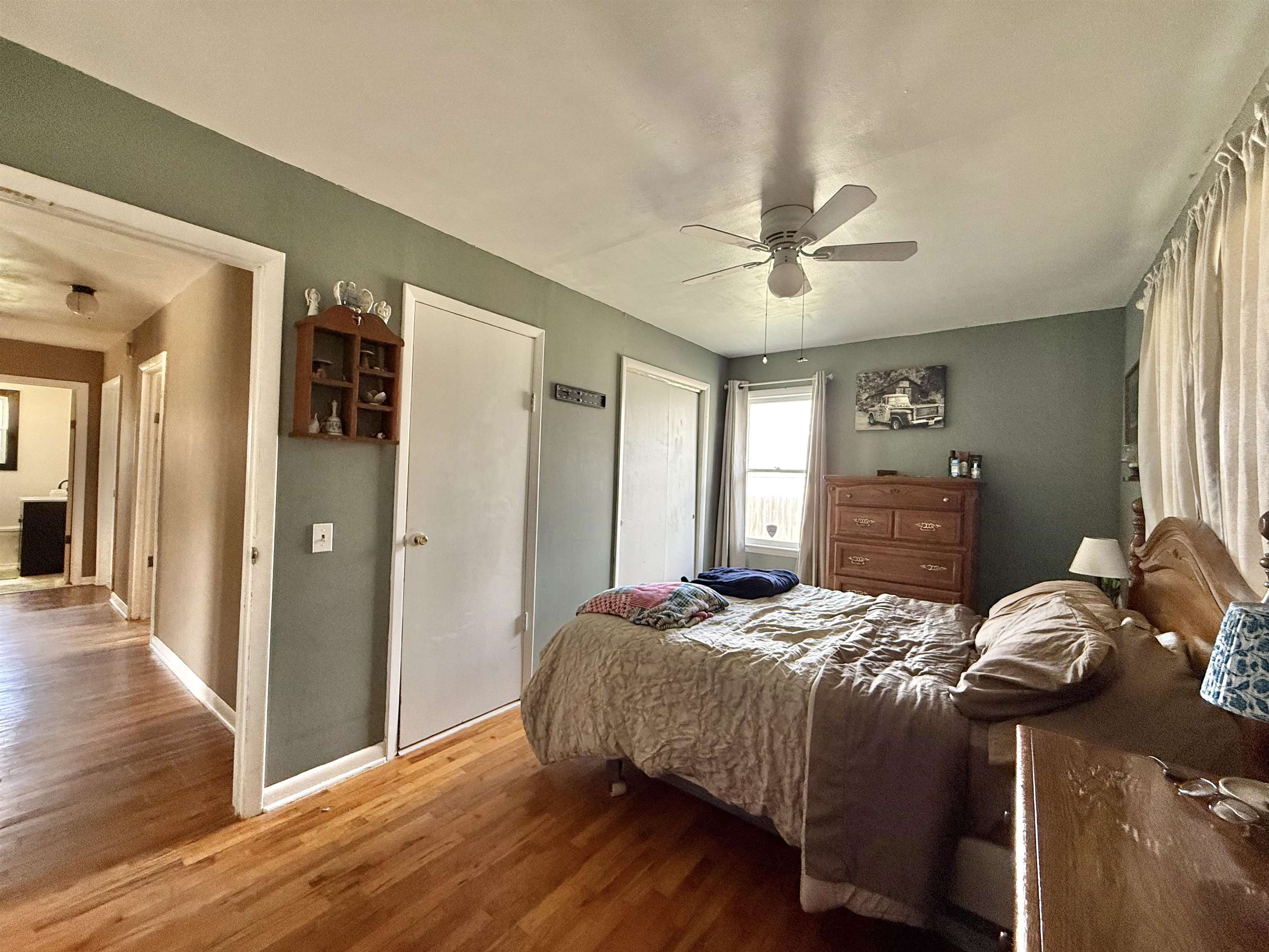632 W G Property Photo 18