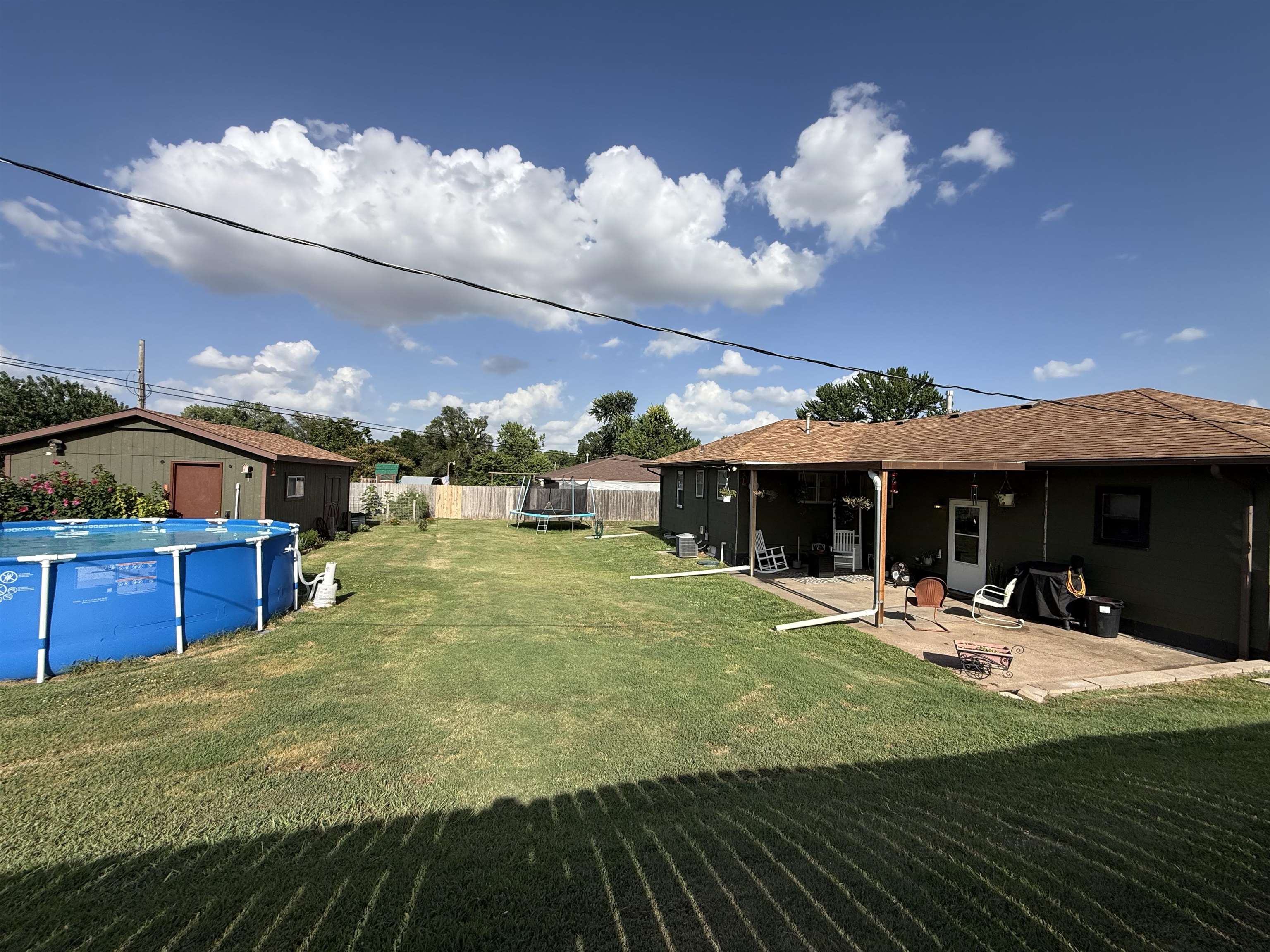 632 W G Property Photo 34