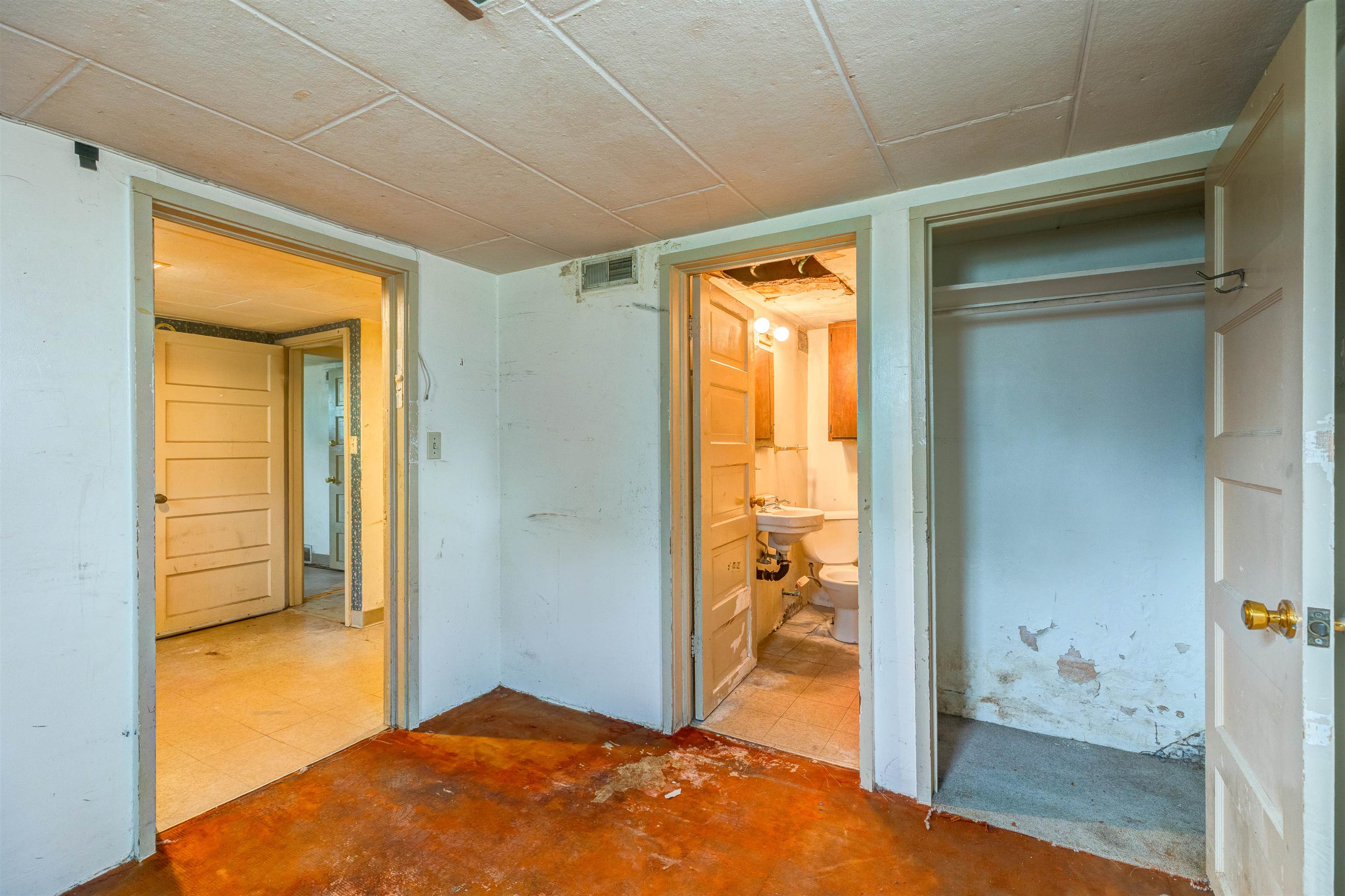 131 S 12th Street Property Photo 18