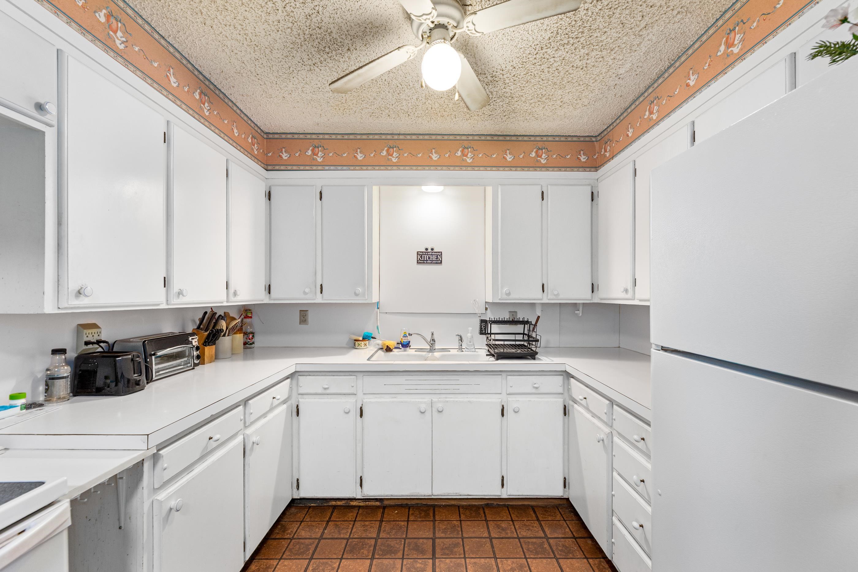 505 Sweezy Property Photo 18
