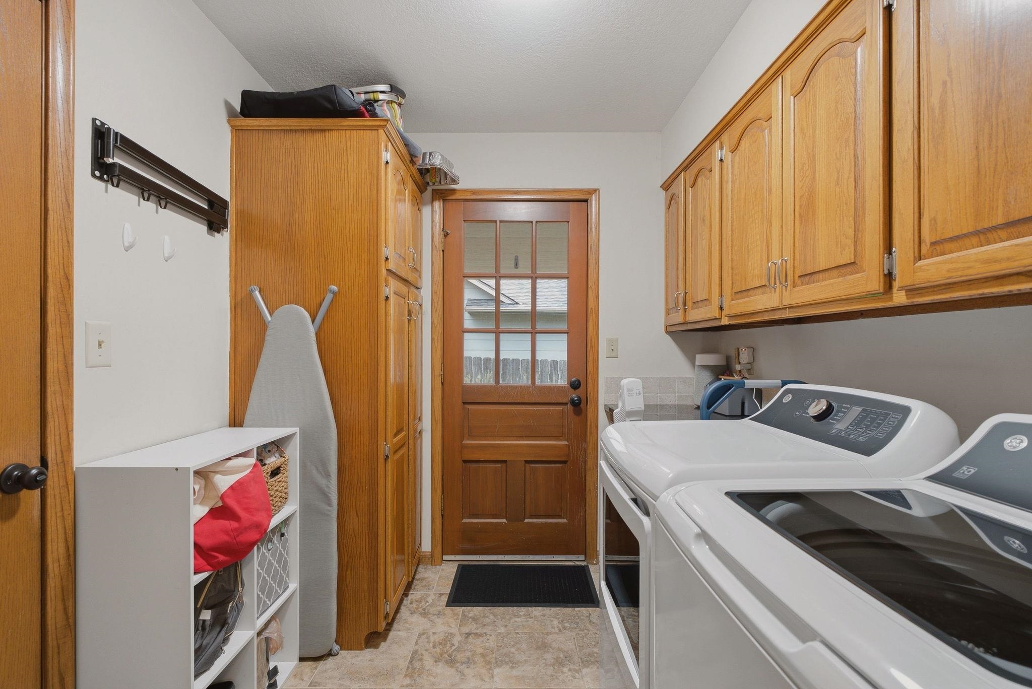 1113 N Ridgecrest Property Photo 14