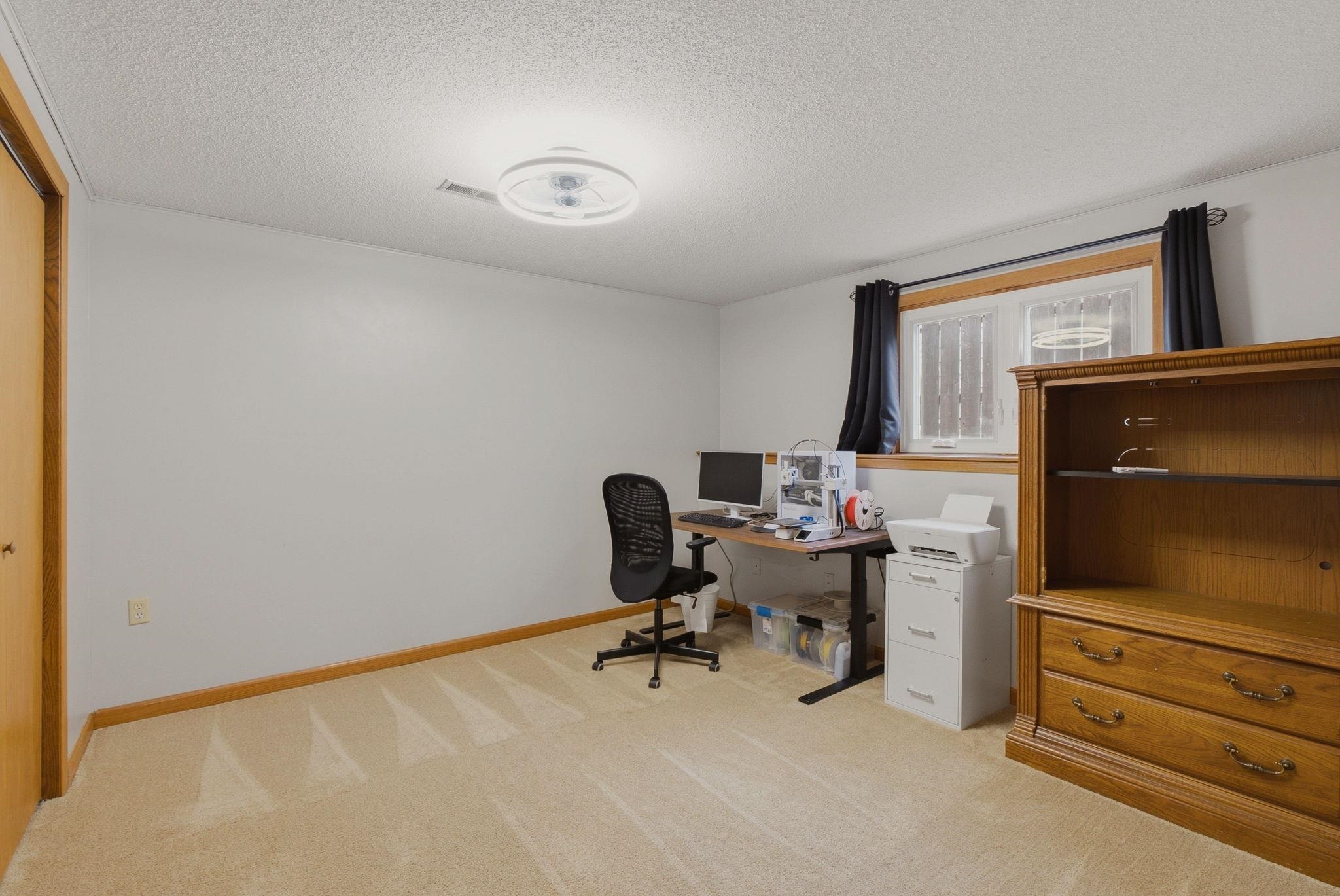1113 N Ridgecrest Property Photo 27