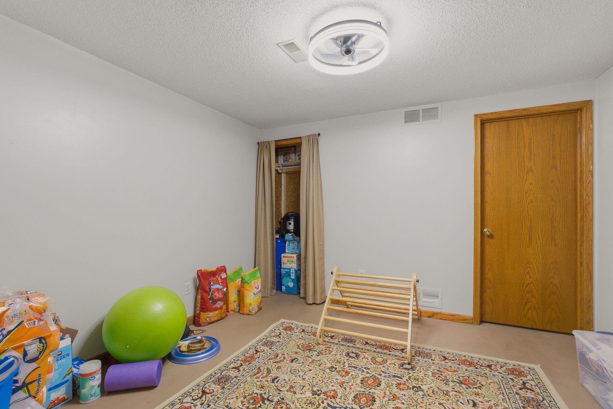 1113 N Ridgecrest Property Photo 28