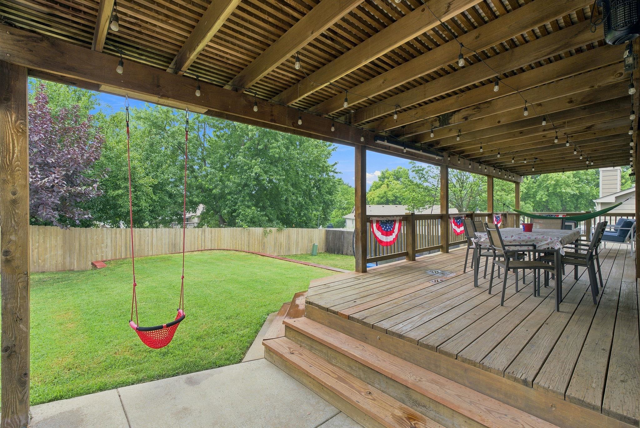 1113 N Ridgecrest Property Photo 31