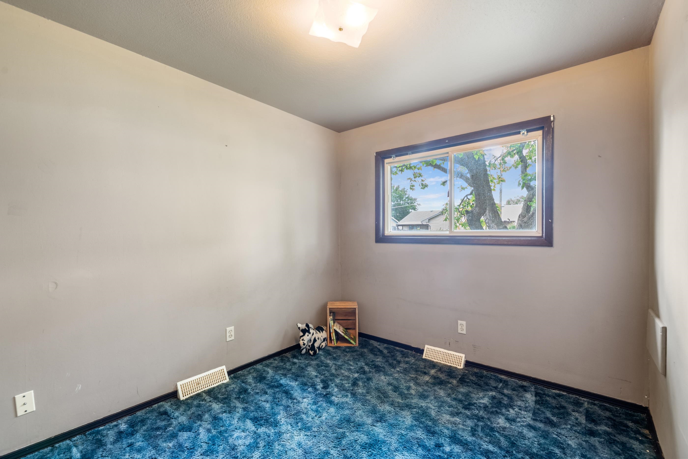 3327 S All Hallows Ave Property Photo 22