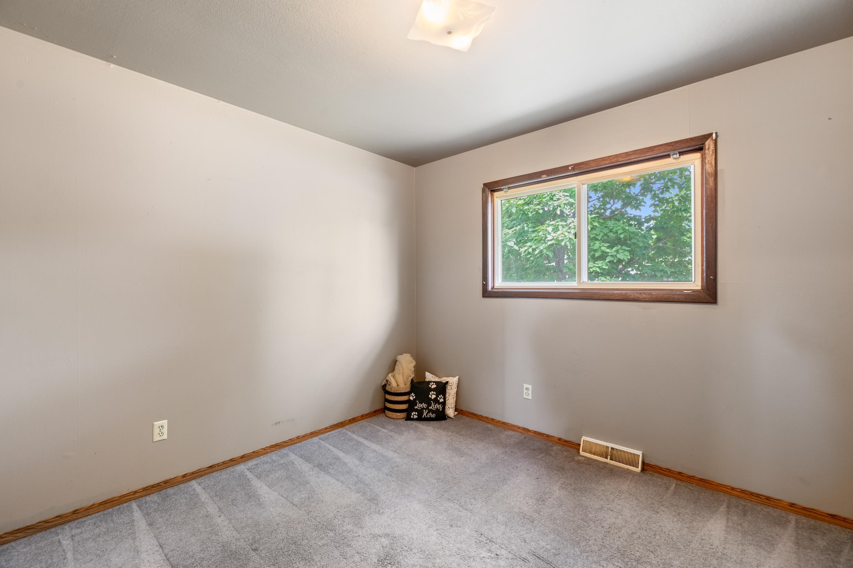 3327 S All Hallows Ave Property Photo 26