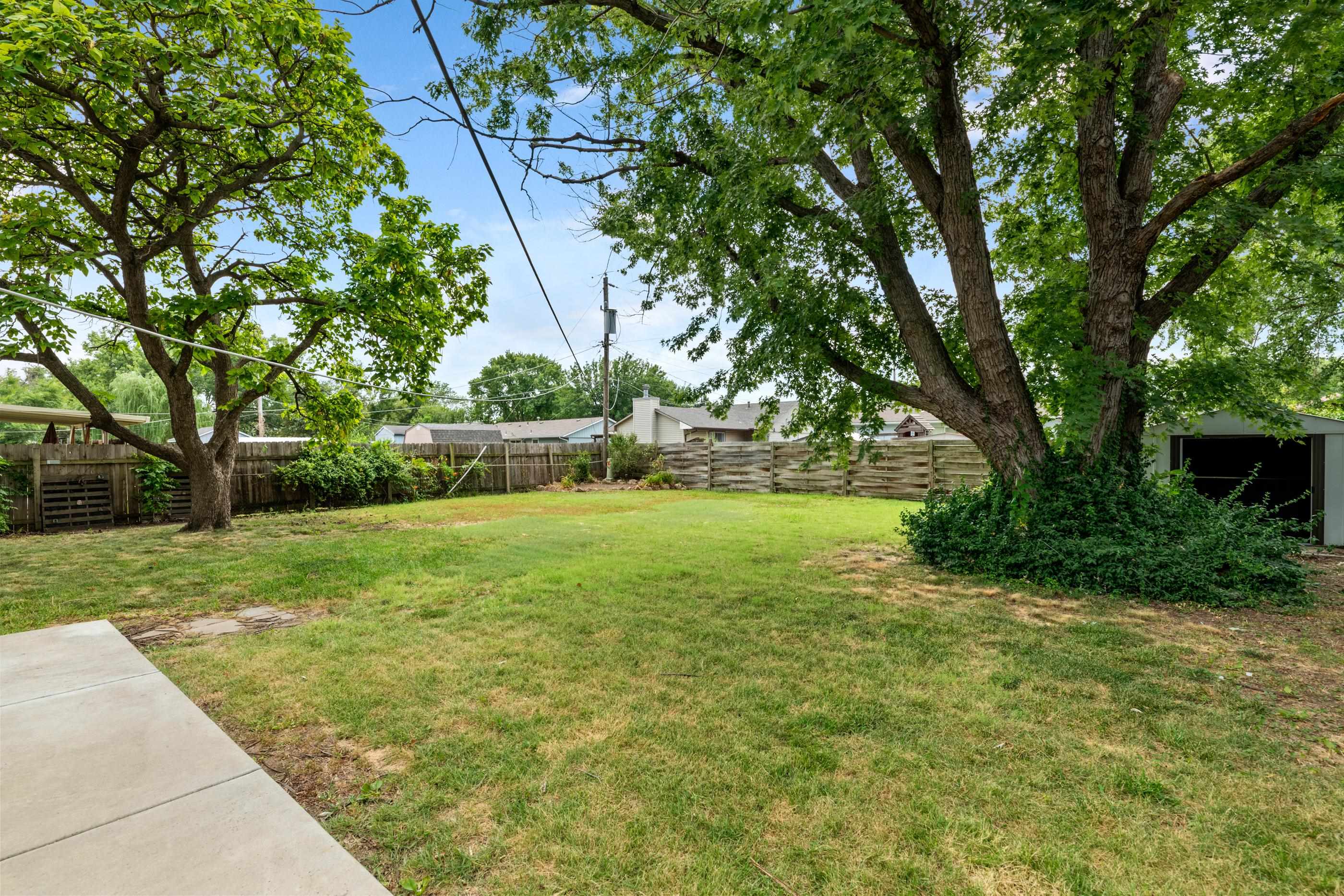 3327 S All Hallows Ave Property Photo 28