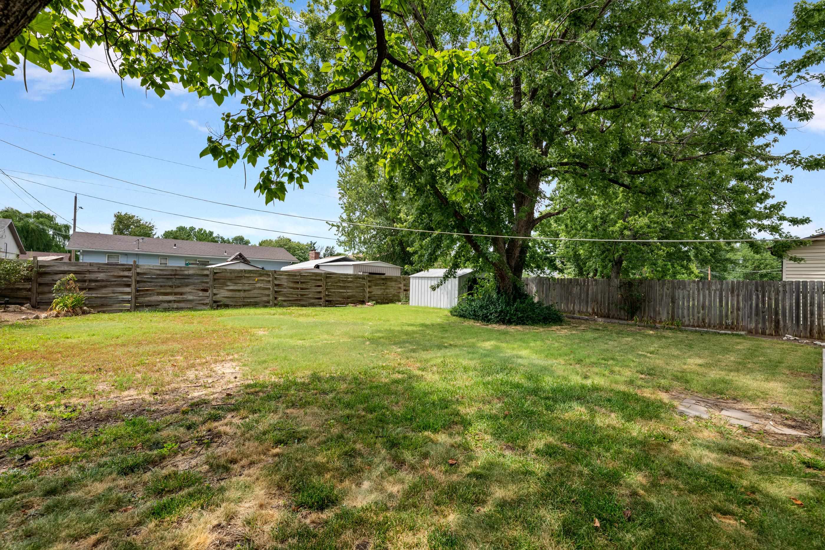 3327 S All Hallows Ave Property Photo 29