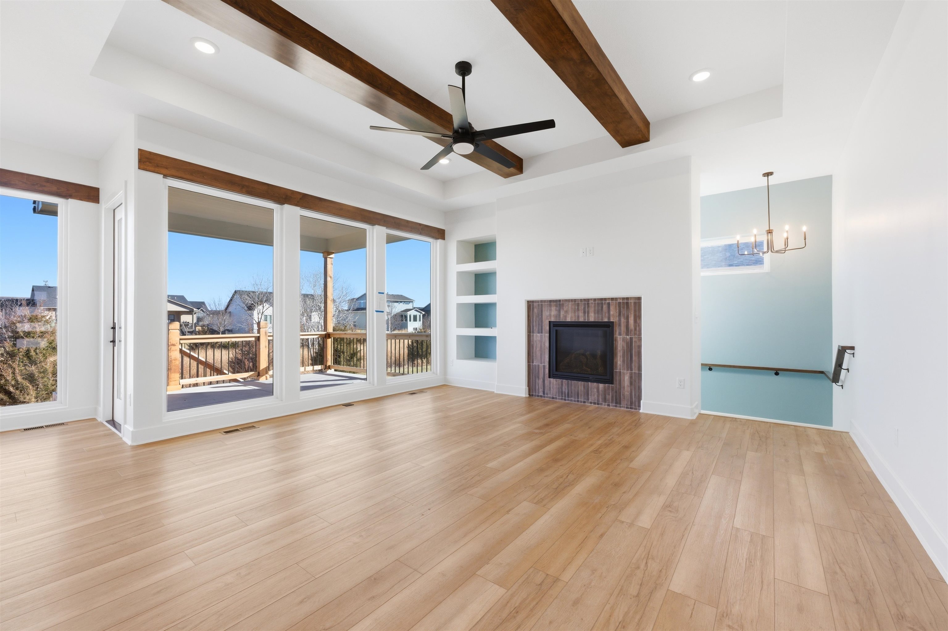 3997 N Estancia Ct Property Photo 4
