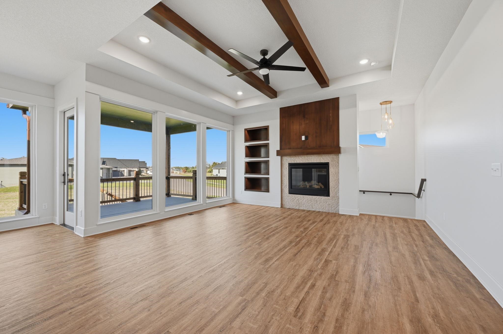 3997 N Estancia Ct Property Photo 6