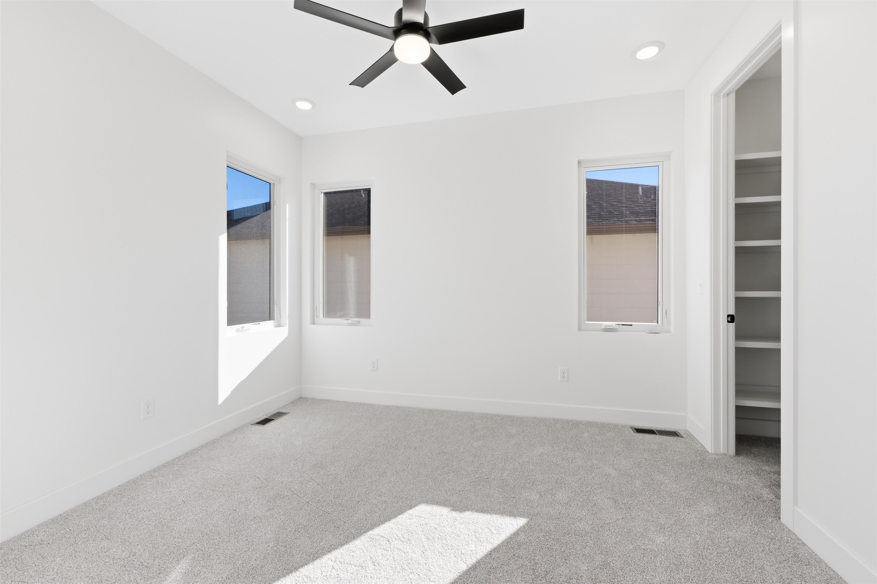3997 N Estancia Ct Property Photo 16