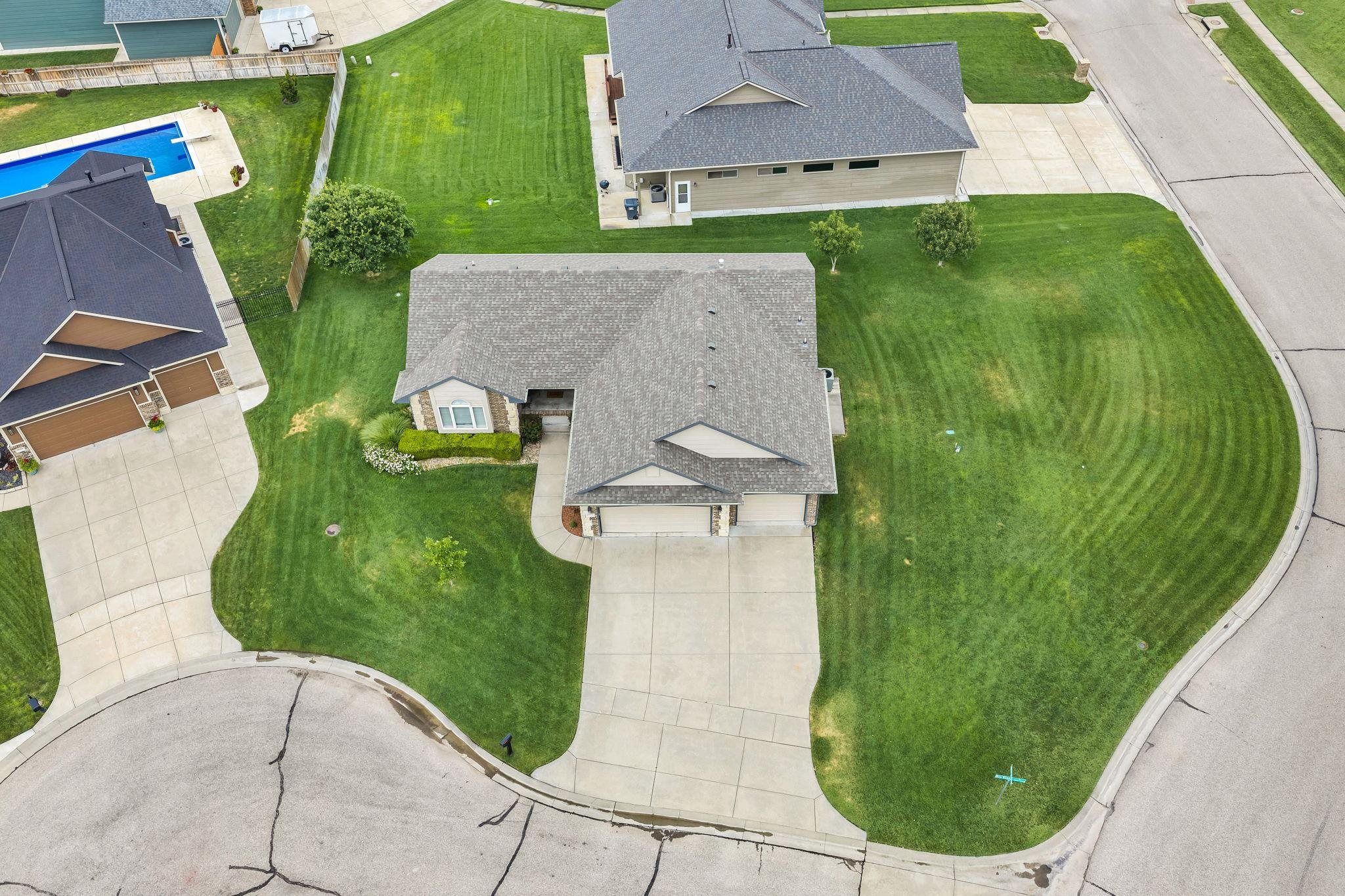 2519 W Rio Vista Ct. Property Photo 3