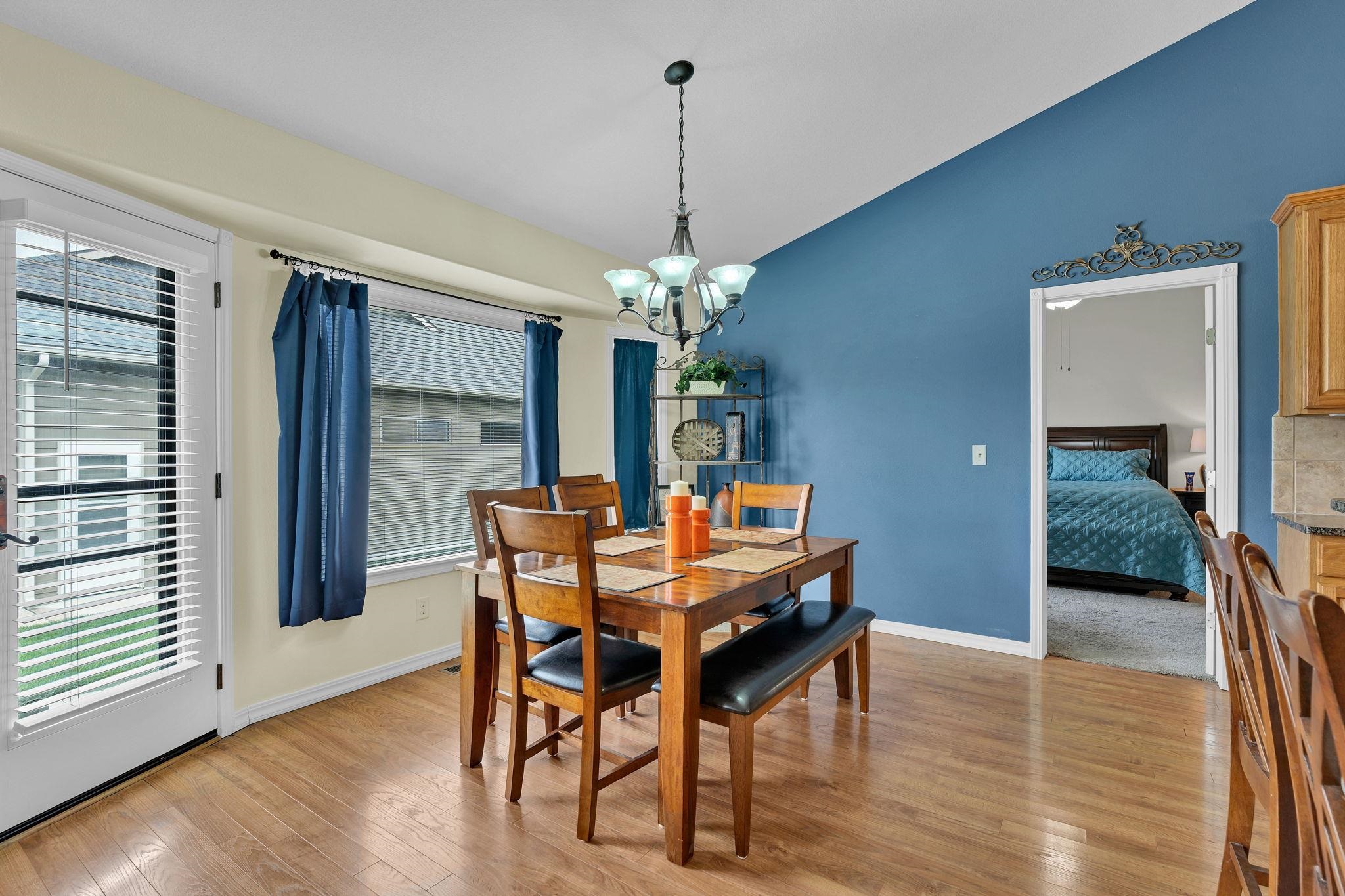 2519 W Rio Vista Ct. Property Photo 10