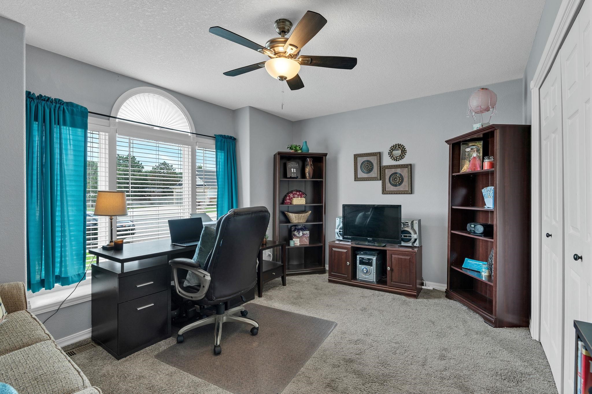 2519 W Rio Vista Ct. Property Photo 21