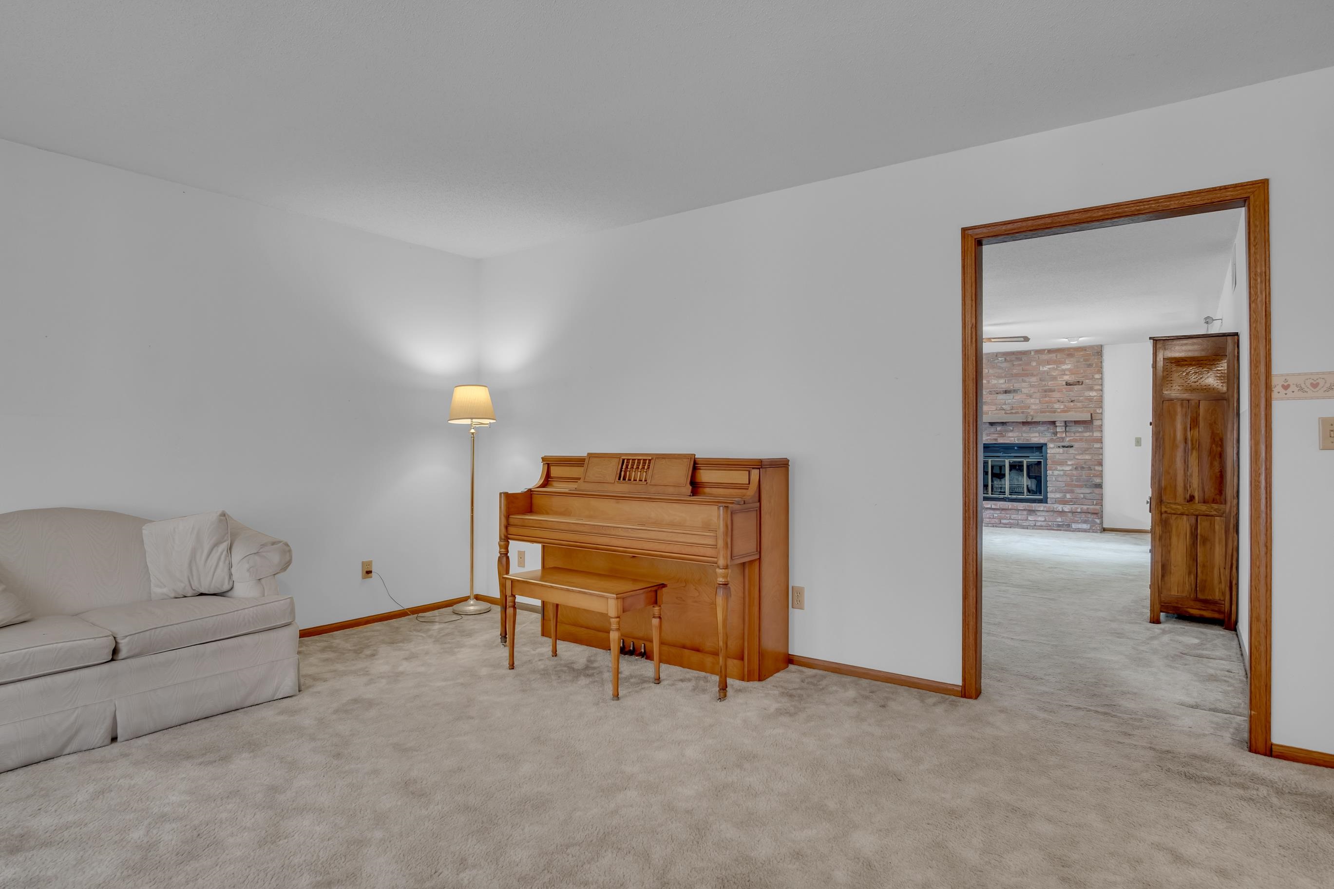 3219 Northwood Ct Property Photo 7