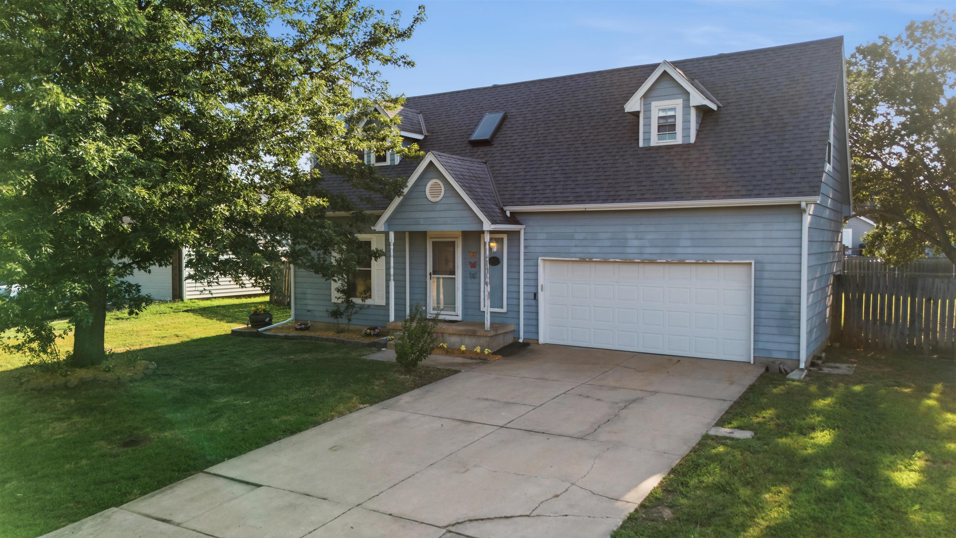 1209 N Morris Property Photo 1