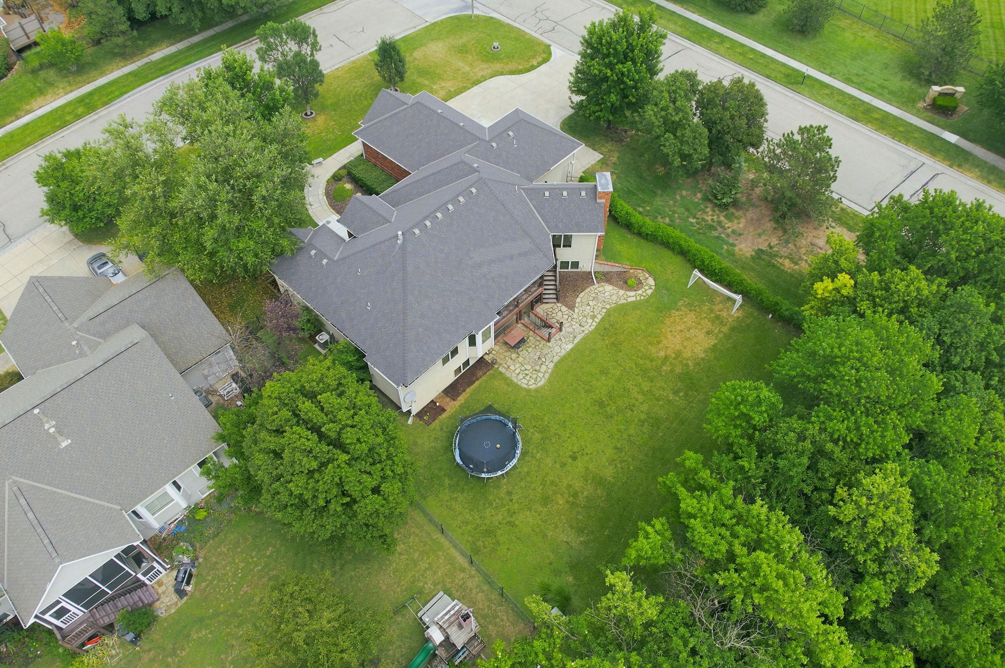103 N Belle Terre St Property Photo 36