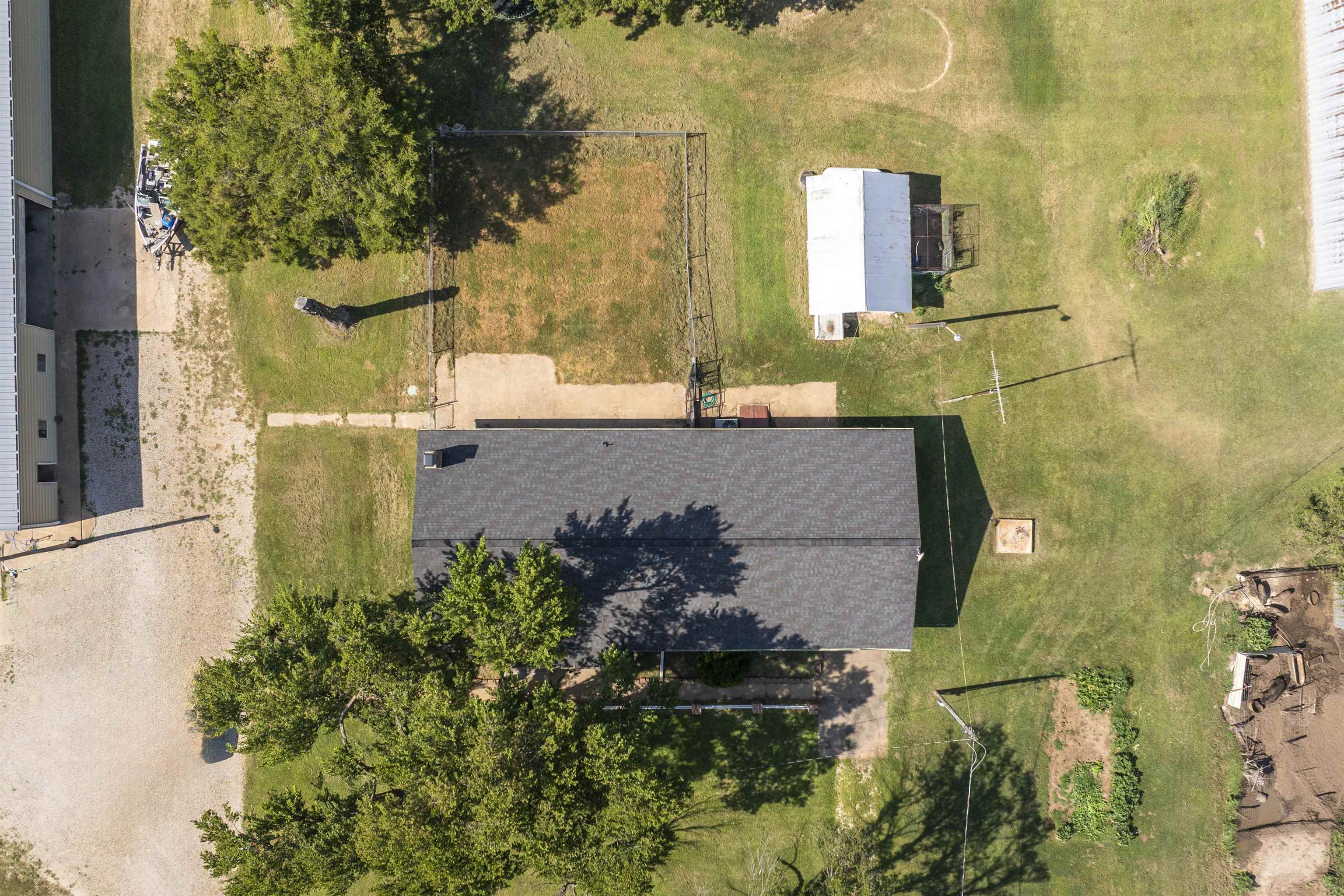 3168 282nd Rd. Property Photo 6