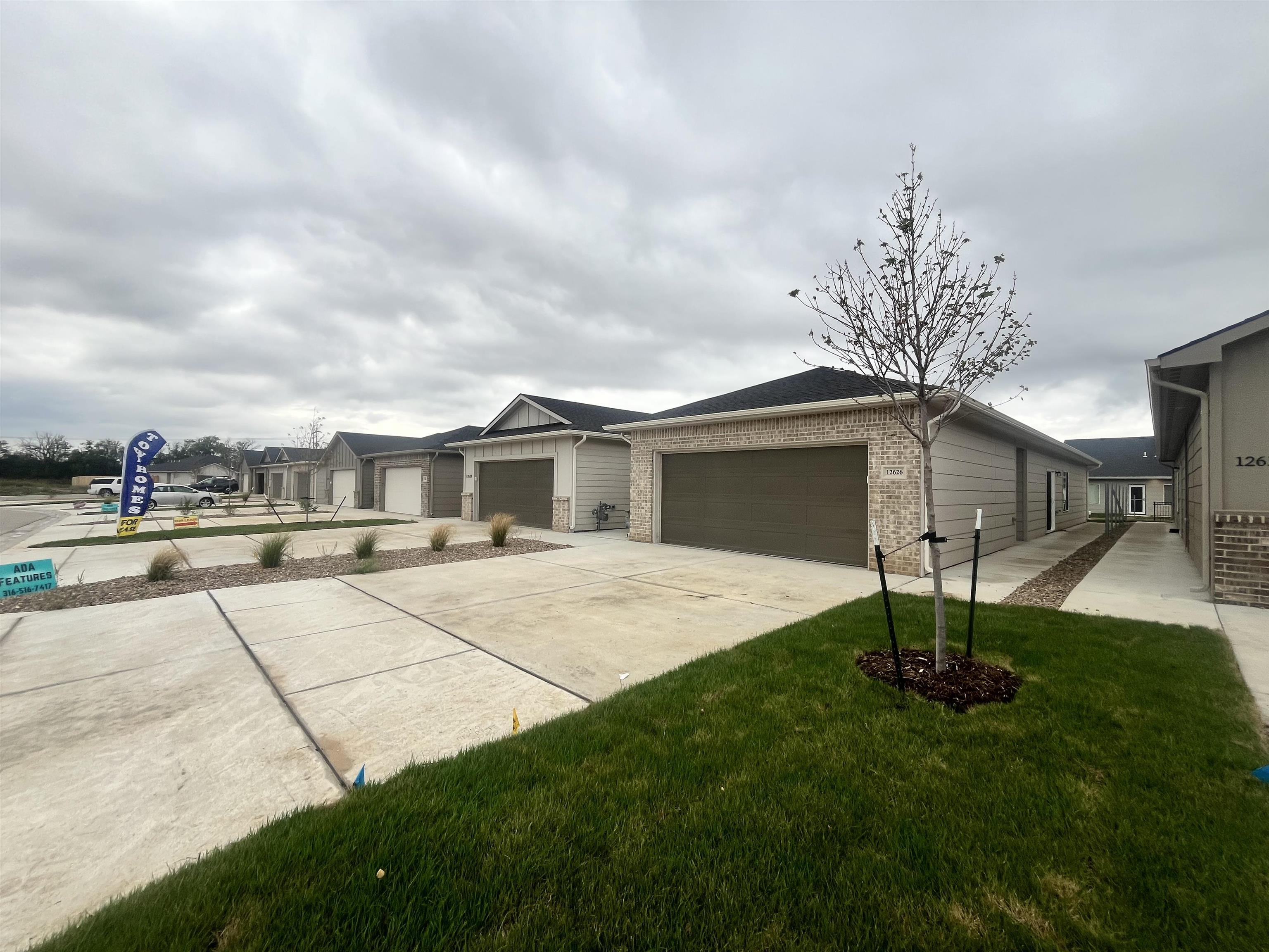 12662 W Northstar St Property Photo 1
