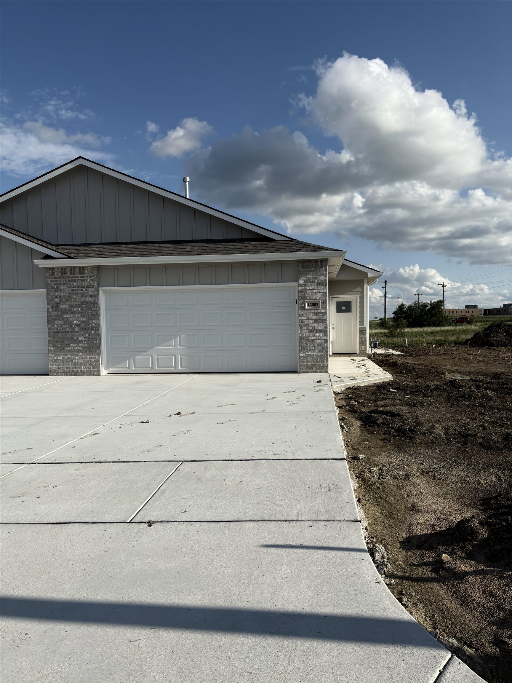 12803 E Blake St Property Photo 1