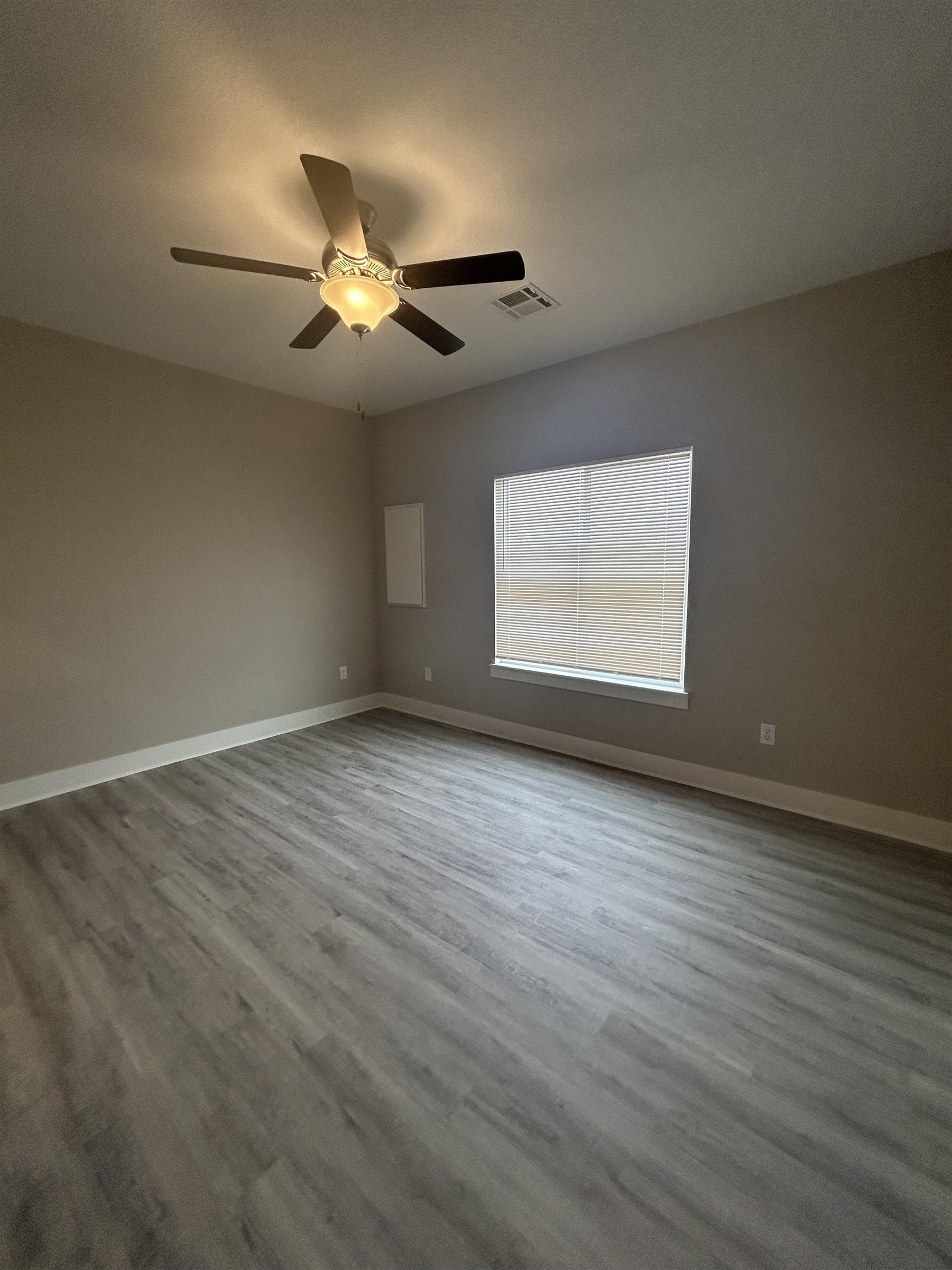 12803 E Blake St Property Photo 17