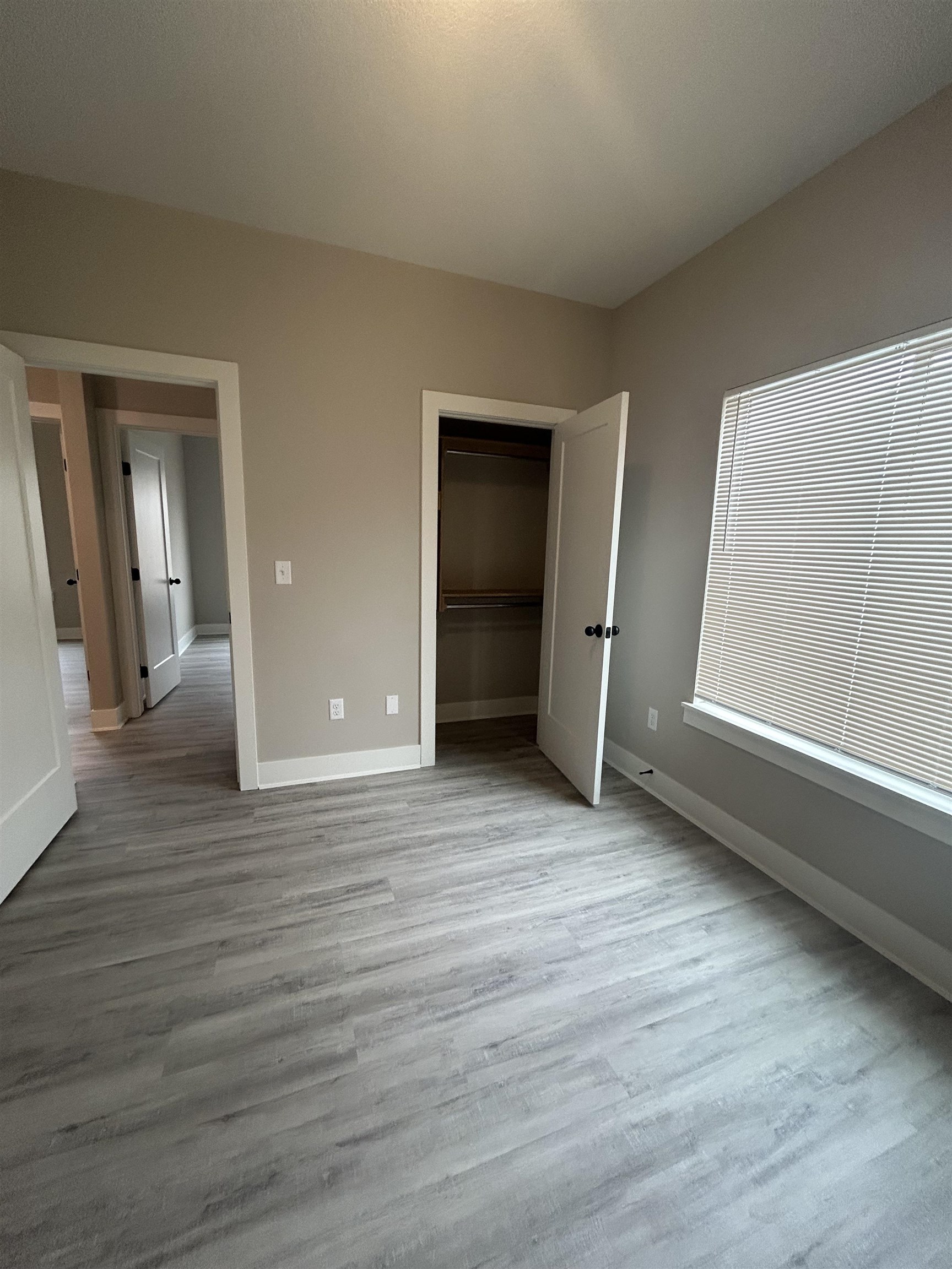 12803 E Blake St Property Photo 21