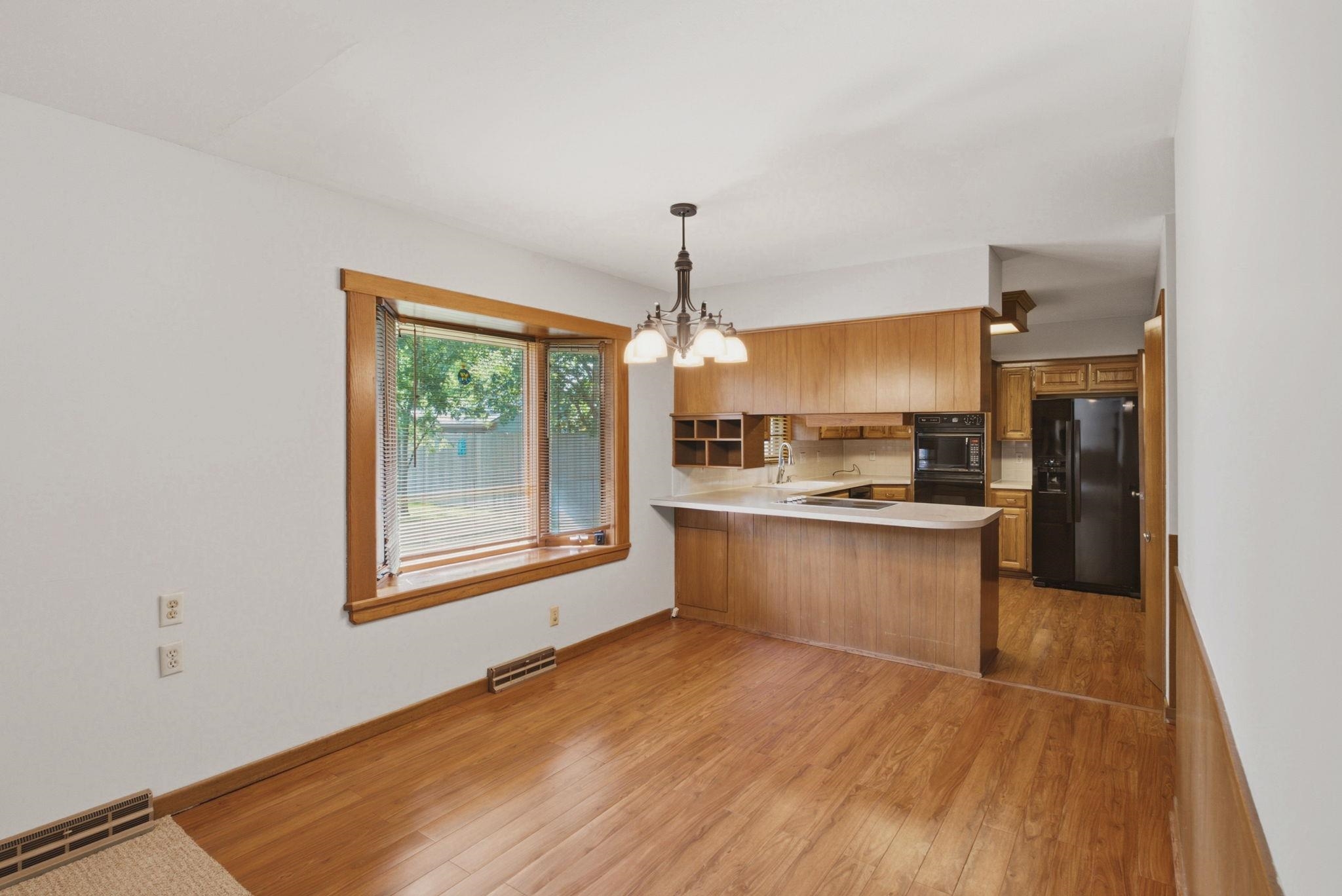 1613 N West Lynn Property Photo 12