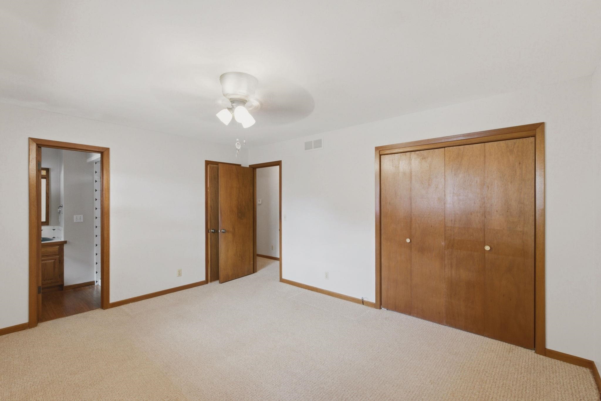 1613 N West Lynn Property Photo 19