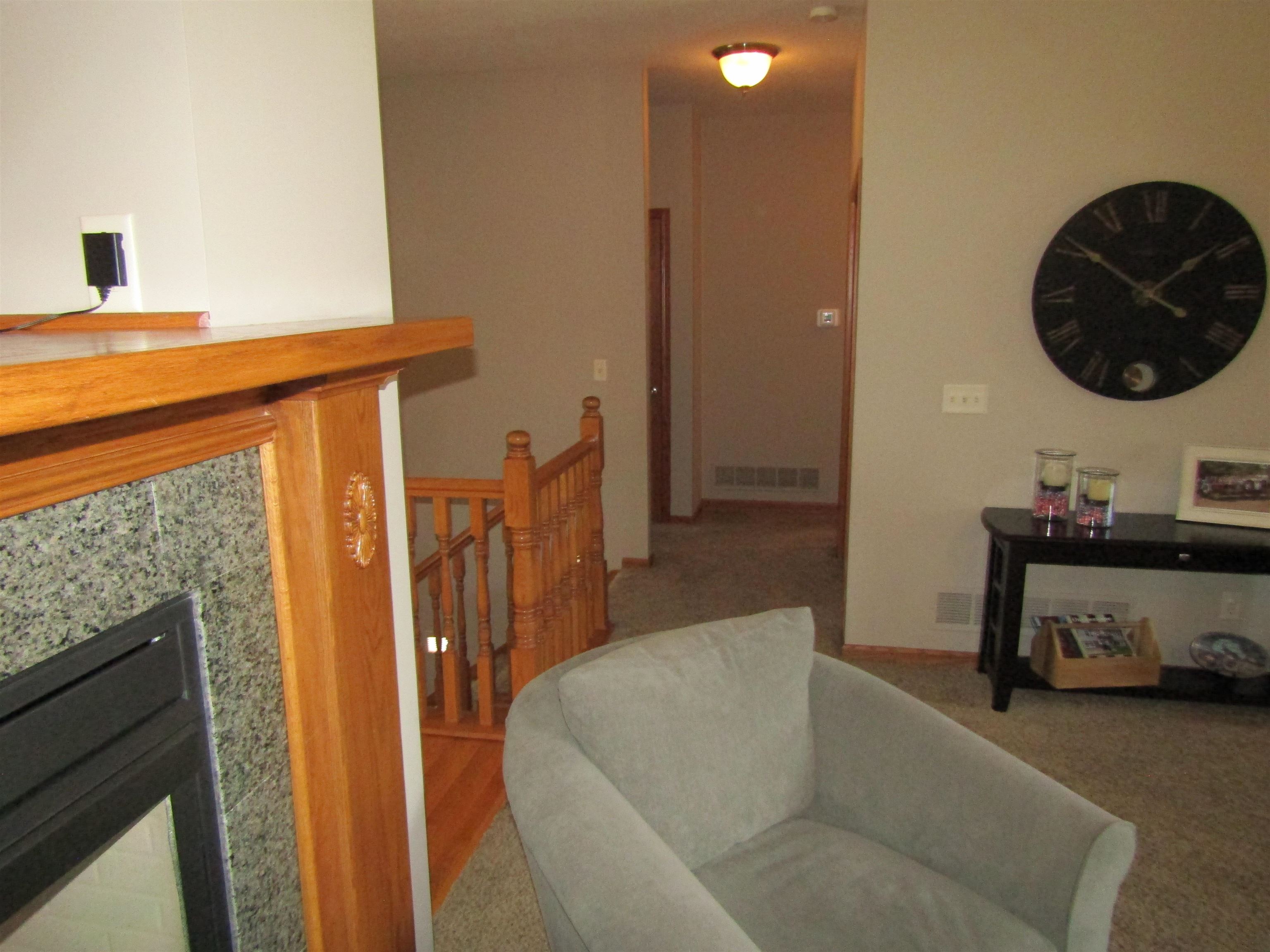 941 Twin Oaks Dr. Property Photo 19