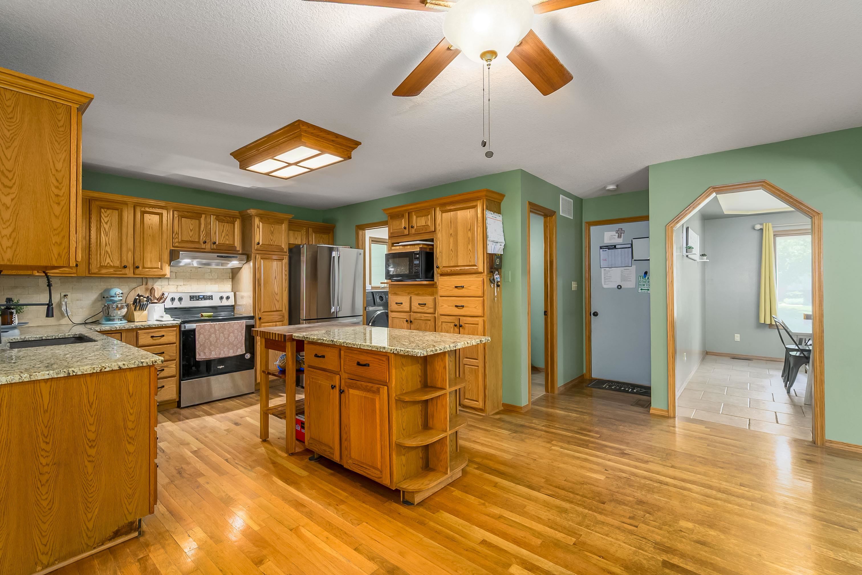 1829 N Kendrick Ln. Property Photo 9