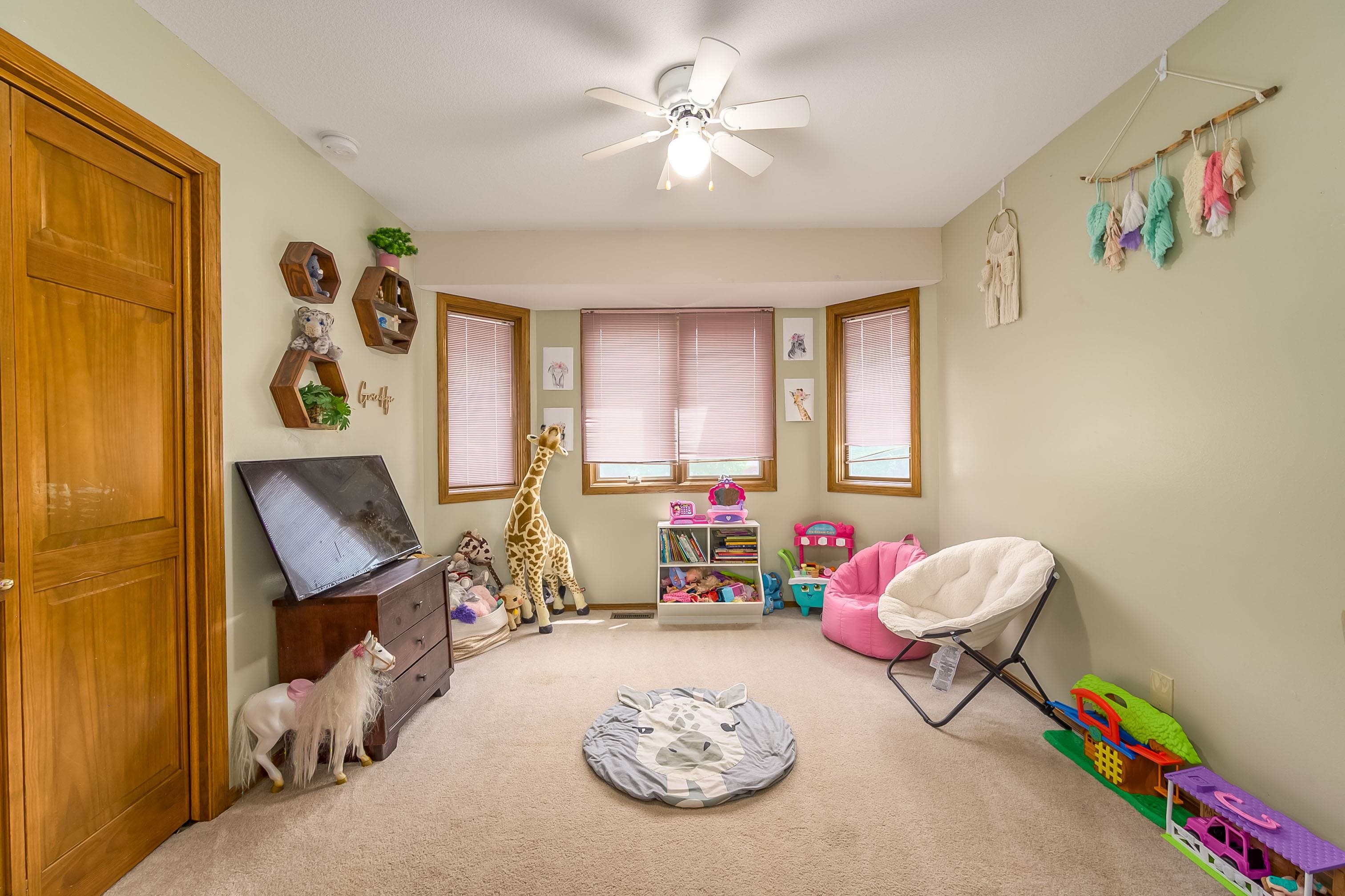 1829 N Kendrick Ln. Property Photo 18