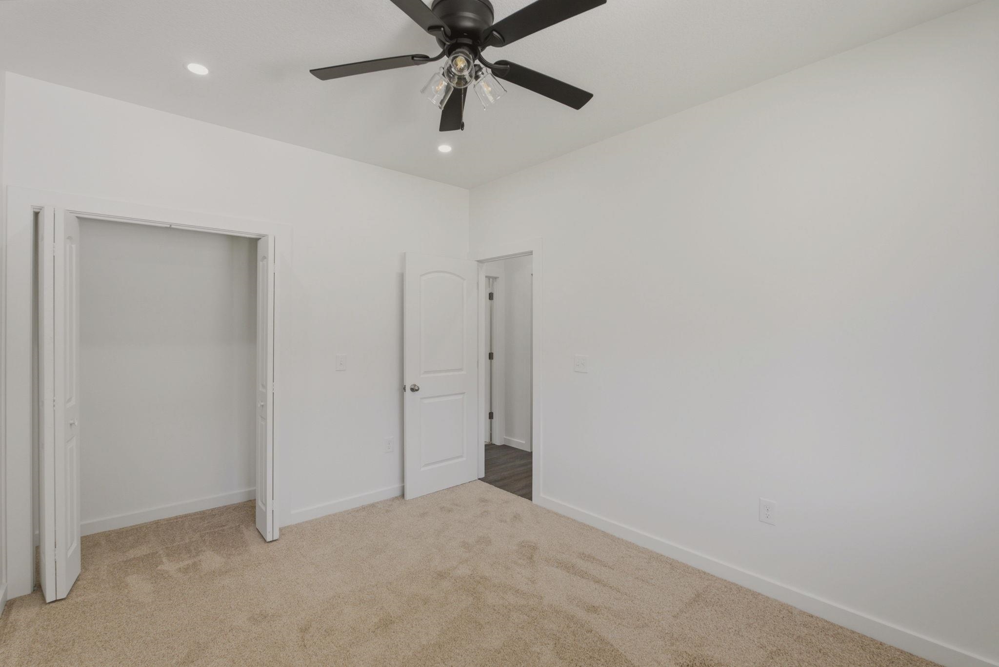1427 N Broadview St Property Photo 21