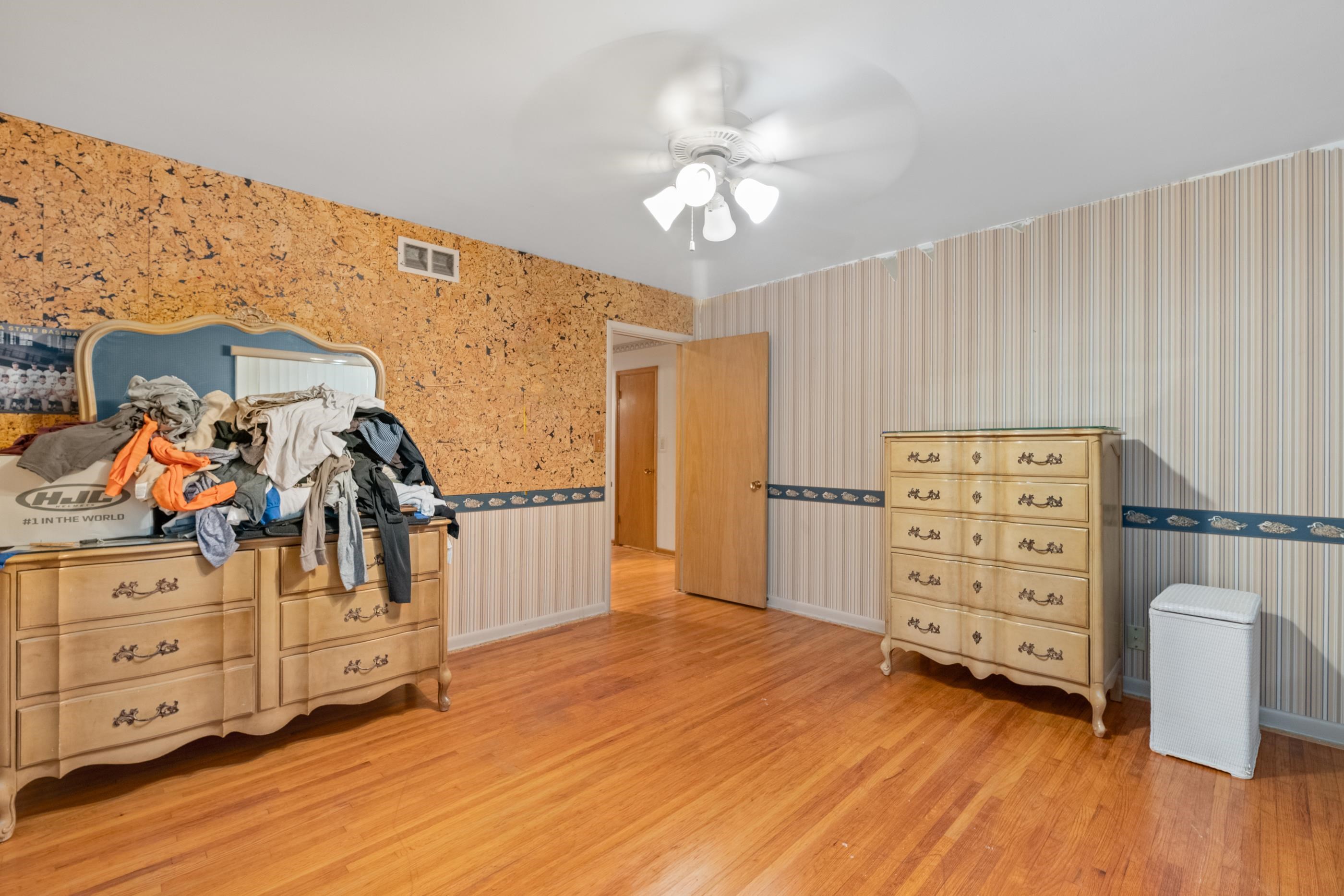 1348 N Estate Ct Property Photo 21