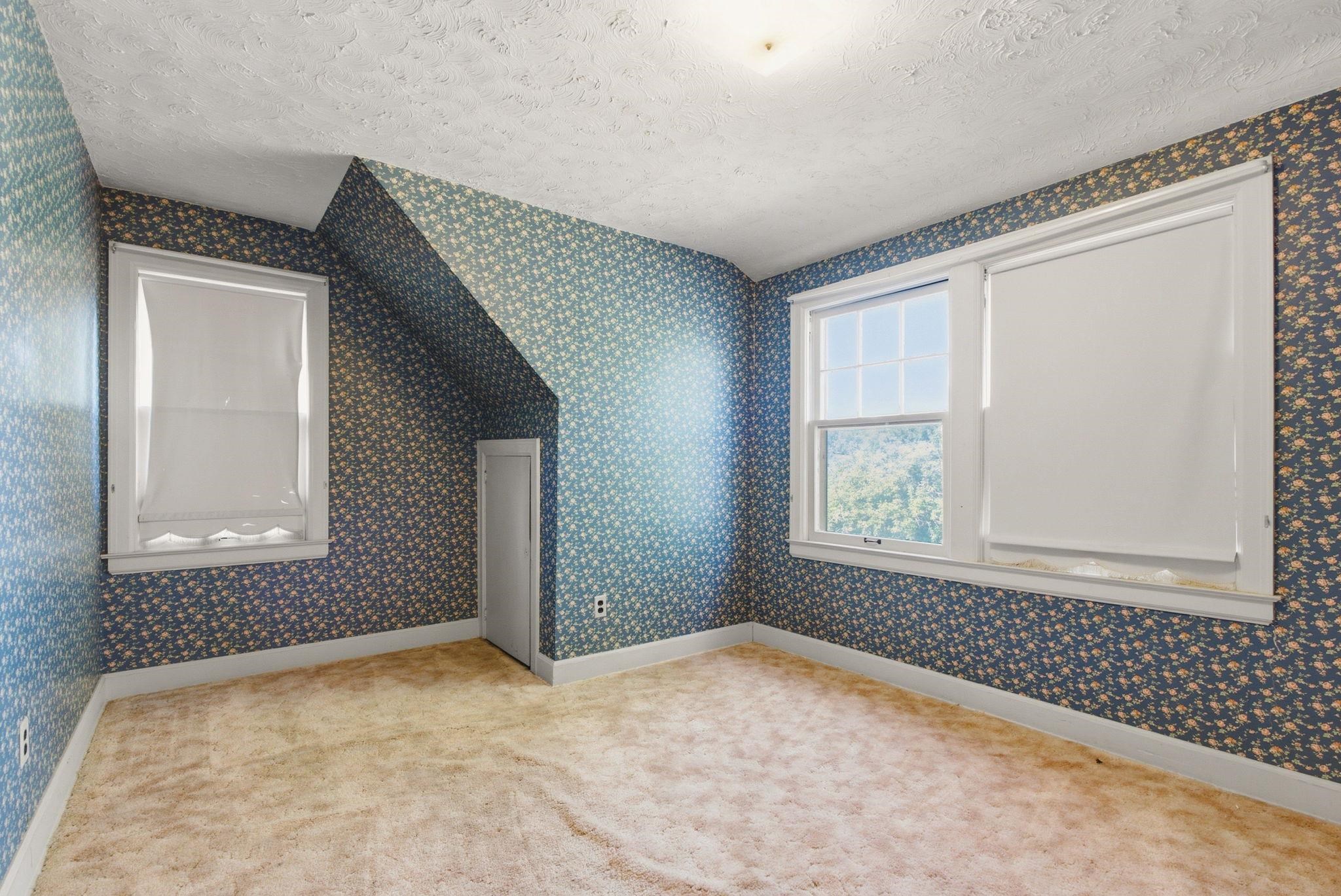 201 S Kessler St Property Photo 19