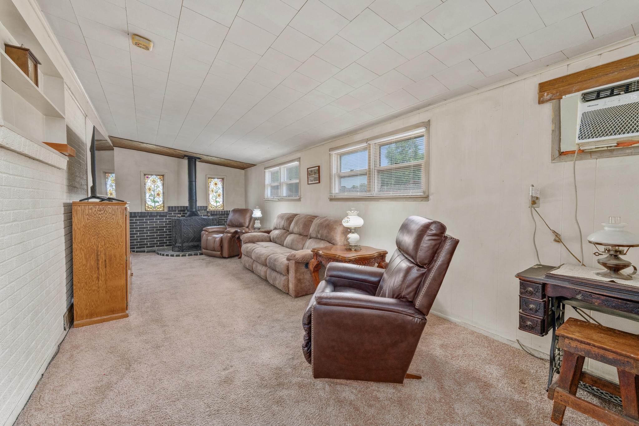 612 N Delrose Property Photo 10