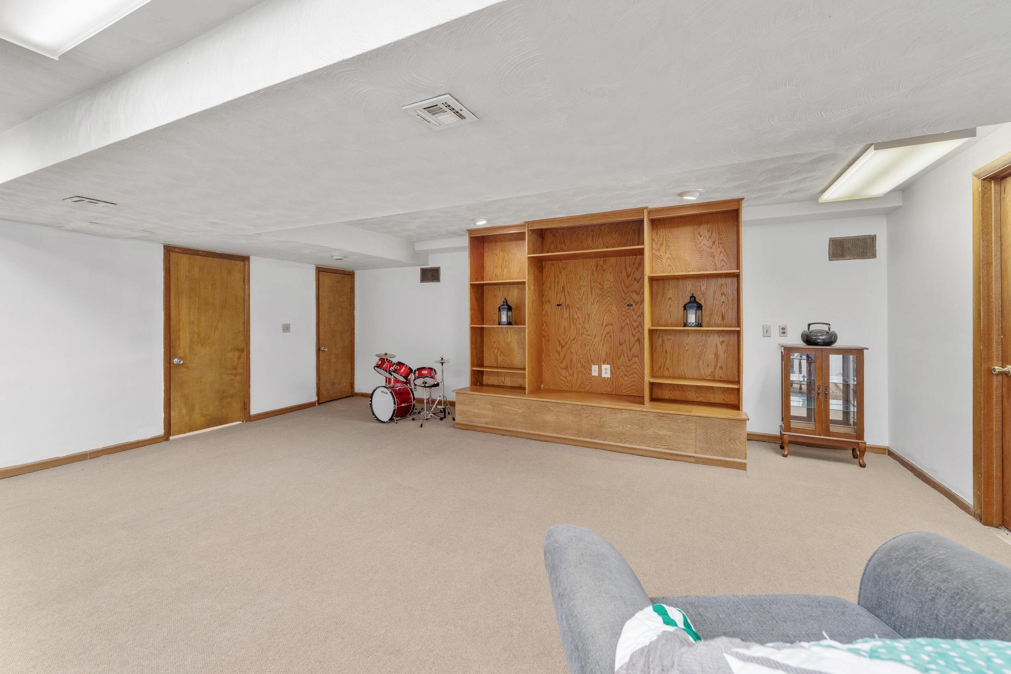 612 N Delrose Property Photo 19