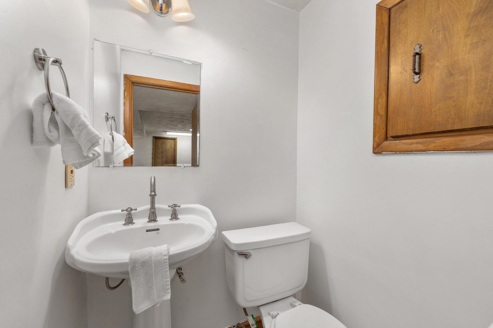 612 N Delrose Property Photo 21