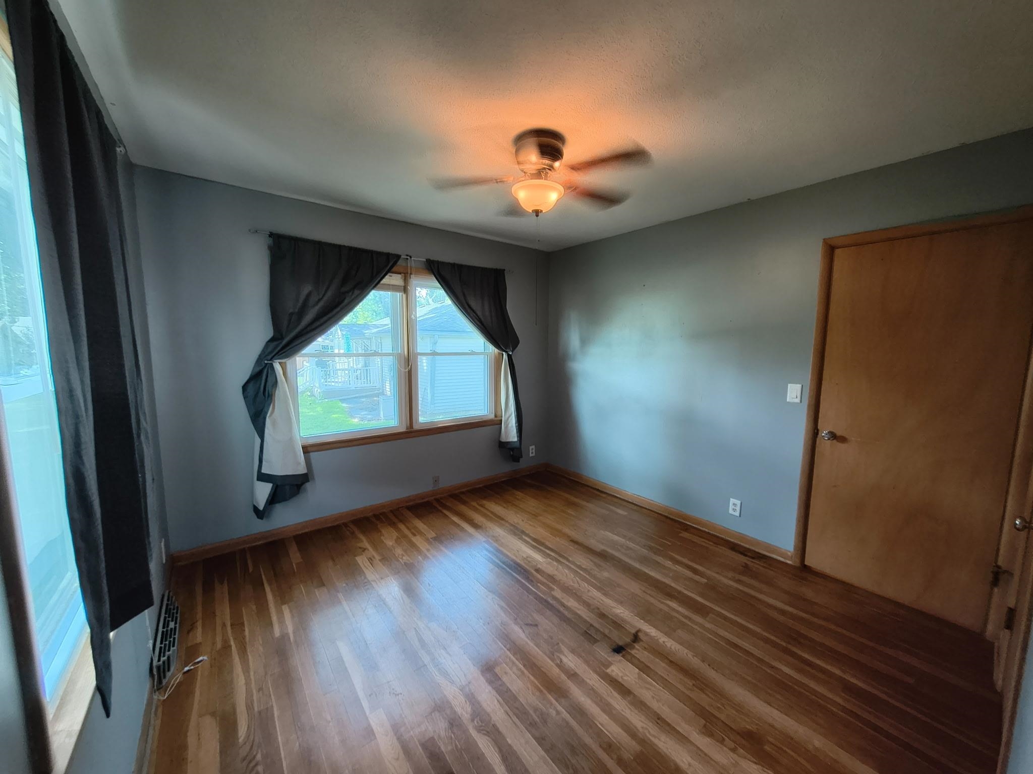 602 N Stark Property Photo 9