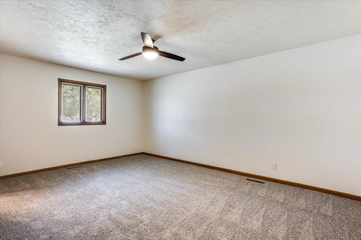 5549 N Athenian Property Photo 15