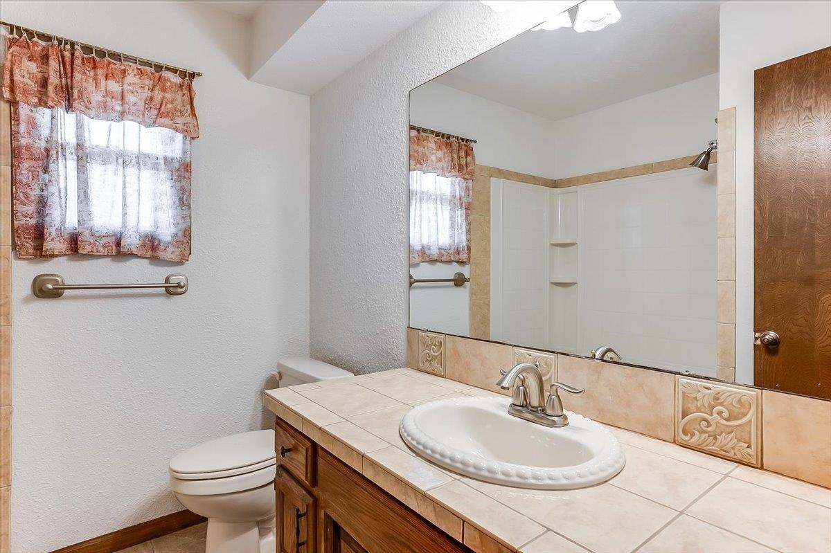 5549 N Athenian Property Photo 22