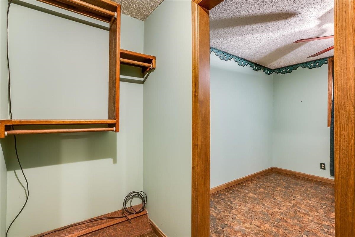 5549 N Athenian Property Photo 26