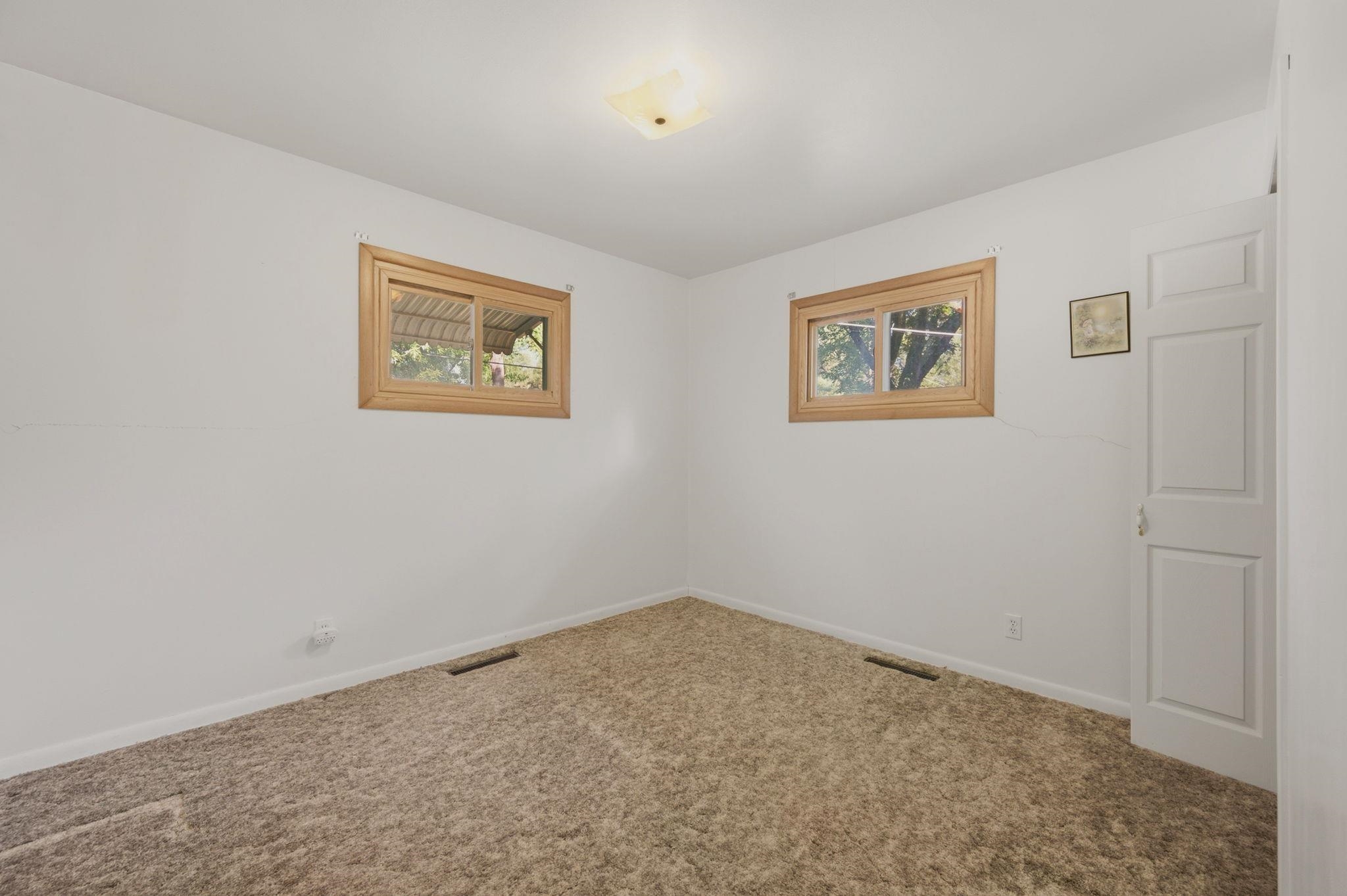 1661 Montana Ave Property Photo 19