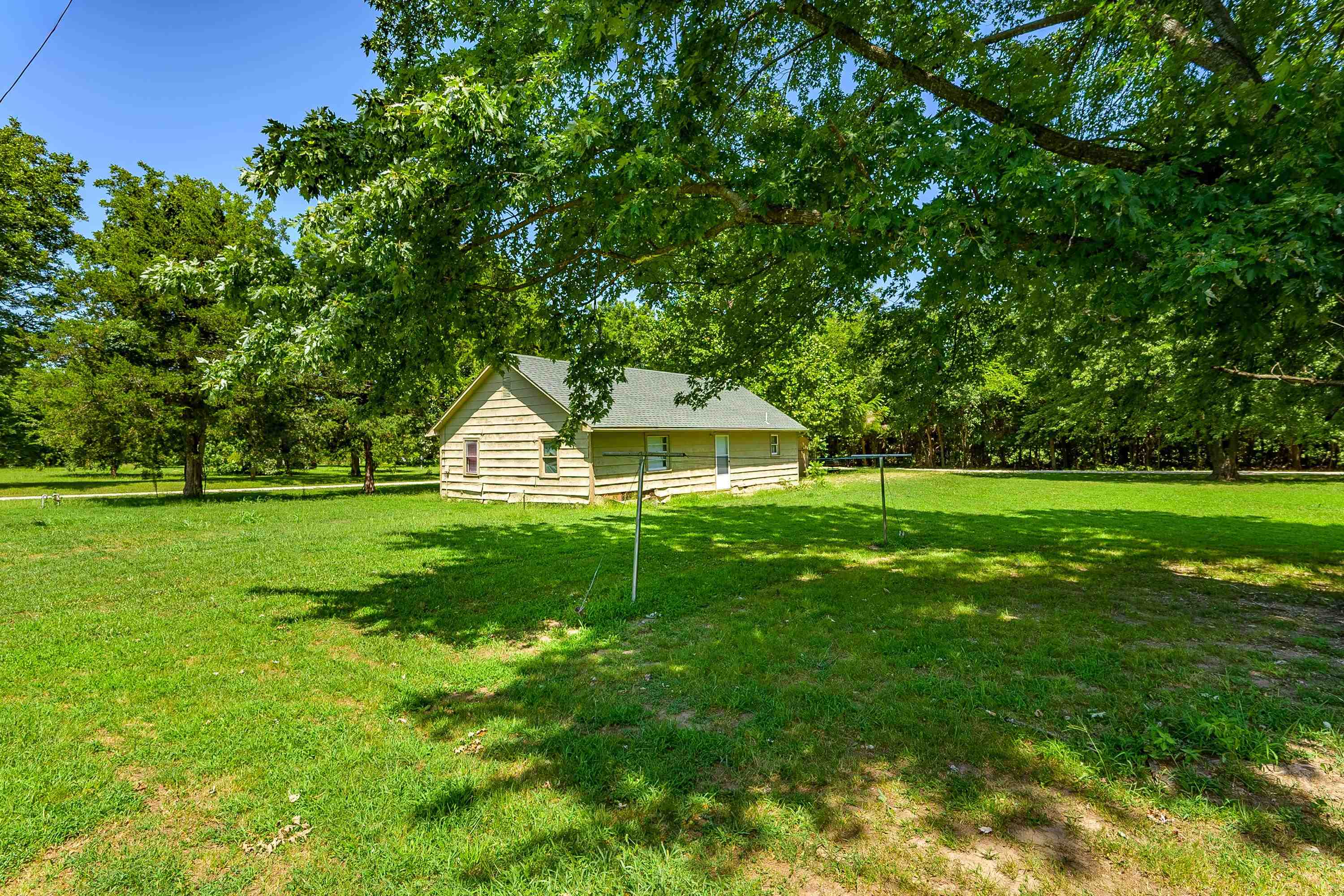 204 East St Property Photo 31