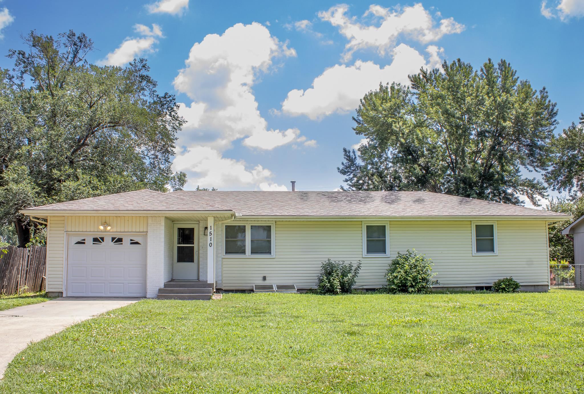 1510 N Poplar Property Photo