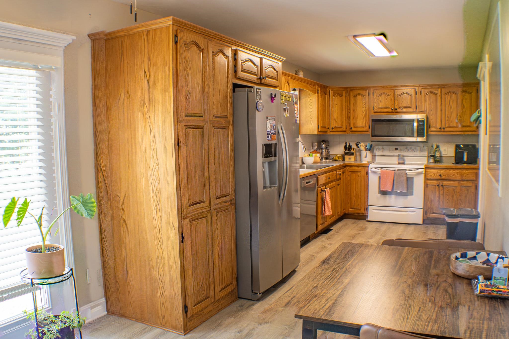 1510 N Poplar Property Photo 6